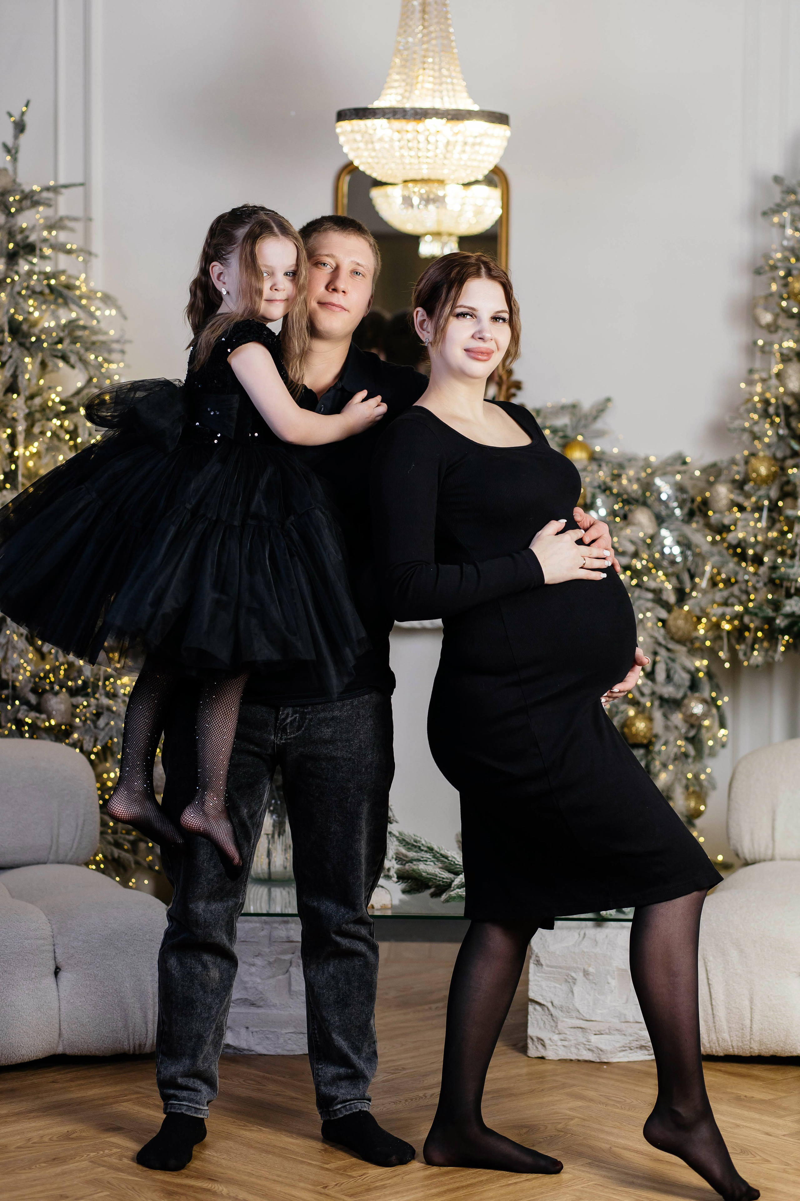 Семейная фотосессия Елена НГ 2026. Женский фотограф в Оренбурге Ирина Заводчикова