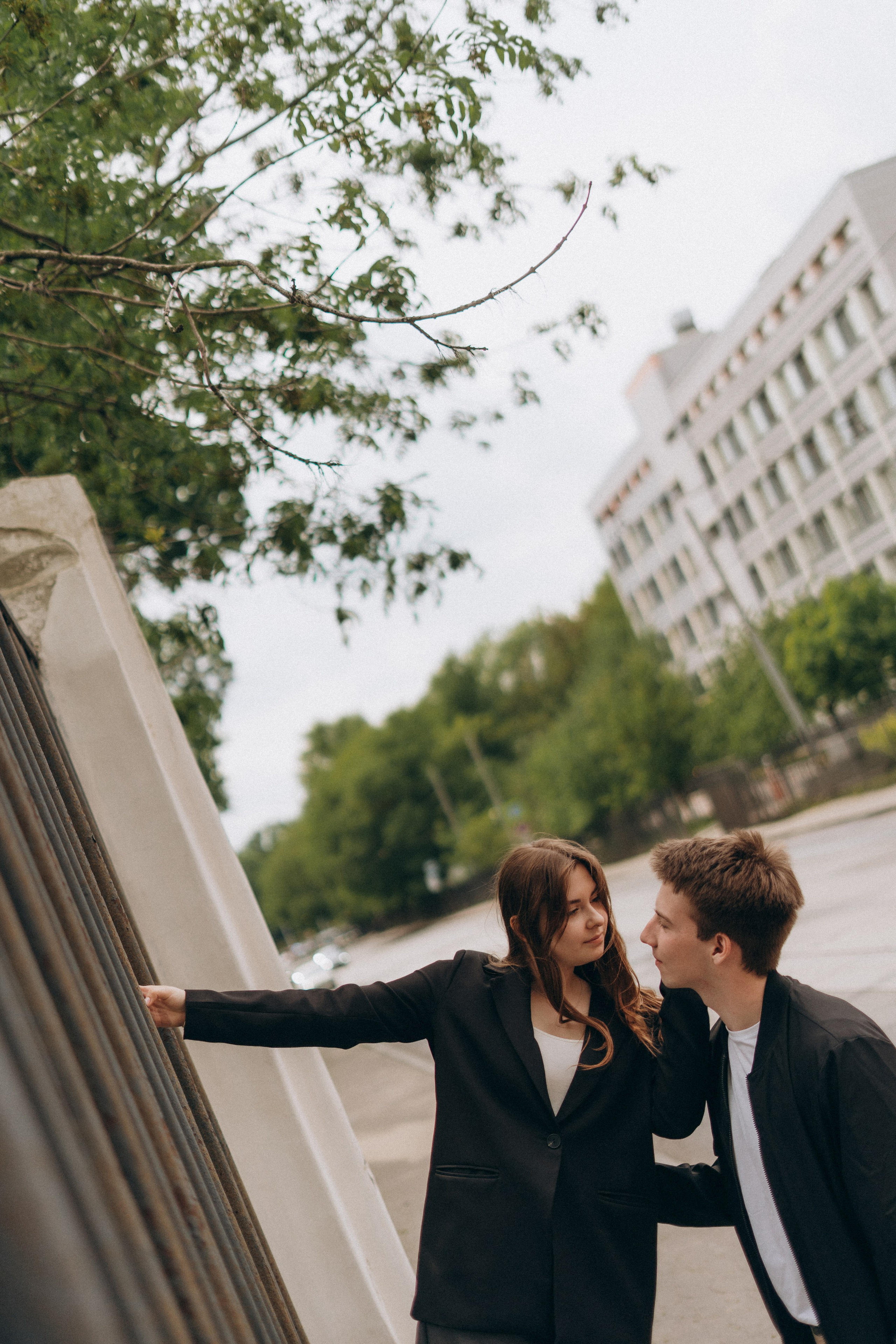 Юля и Даня | Прогулка по улицам Москвы. Фотограф Москва Виктория-Антуанетта