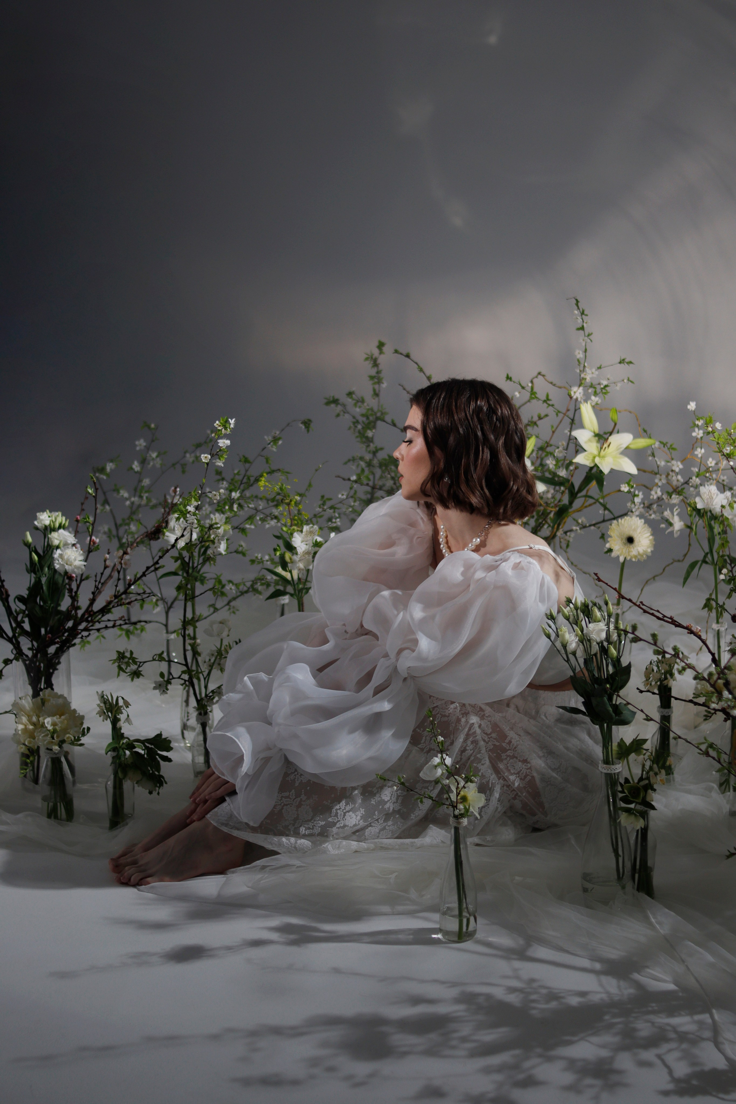 Фотосессии в студии. Я — фотограф, который помогает запечатлеть самые важные моменты вашей жизни!