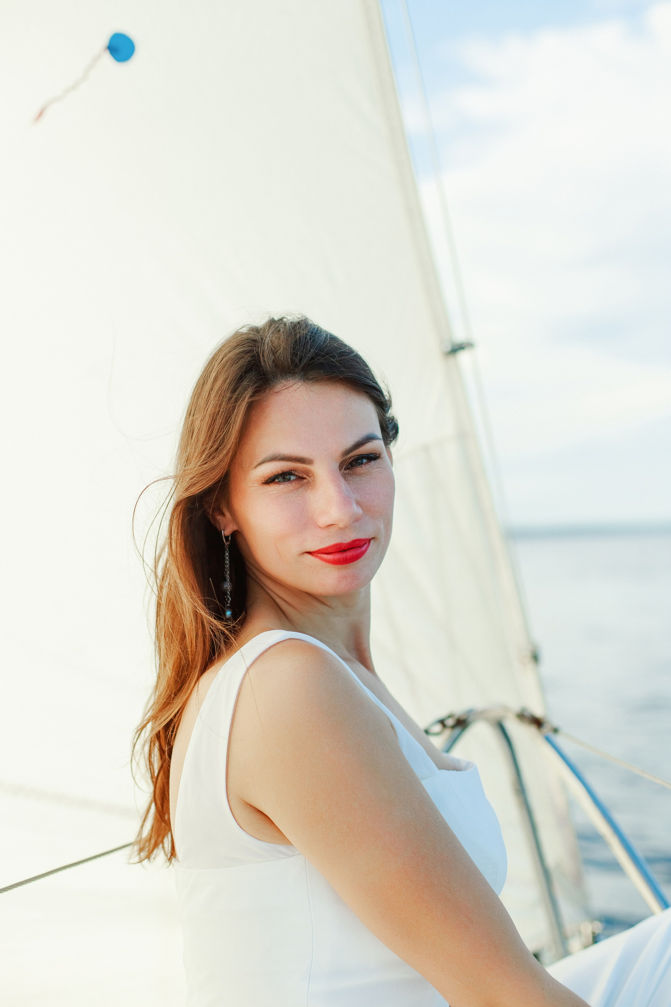 Фотосессия на яхте. Контентный фотограф в Перми Натали Кытманова