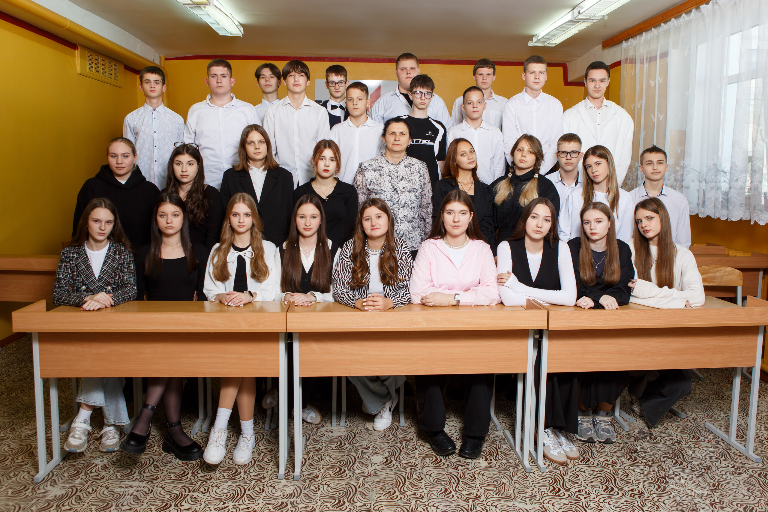 Групповая Фотосессия в Классе для Учеников 9 Классов | Твой Альбом Мценск. ТВОЙ АЛЬБОМ / ТВОИ ПРАВИЛА