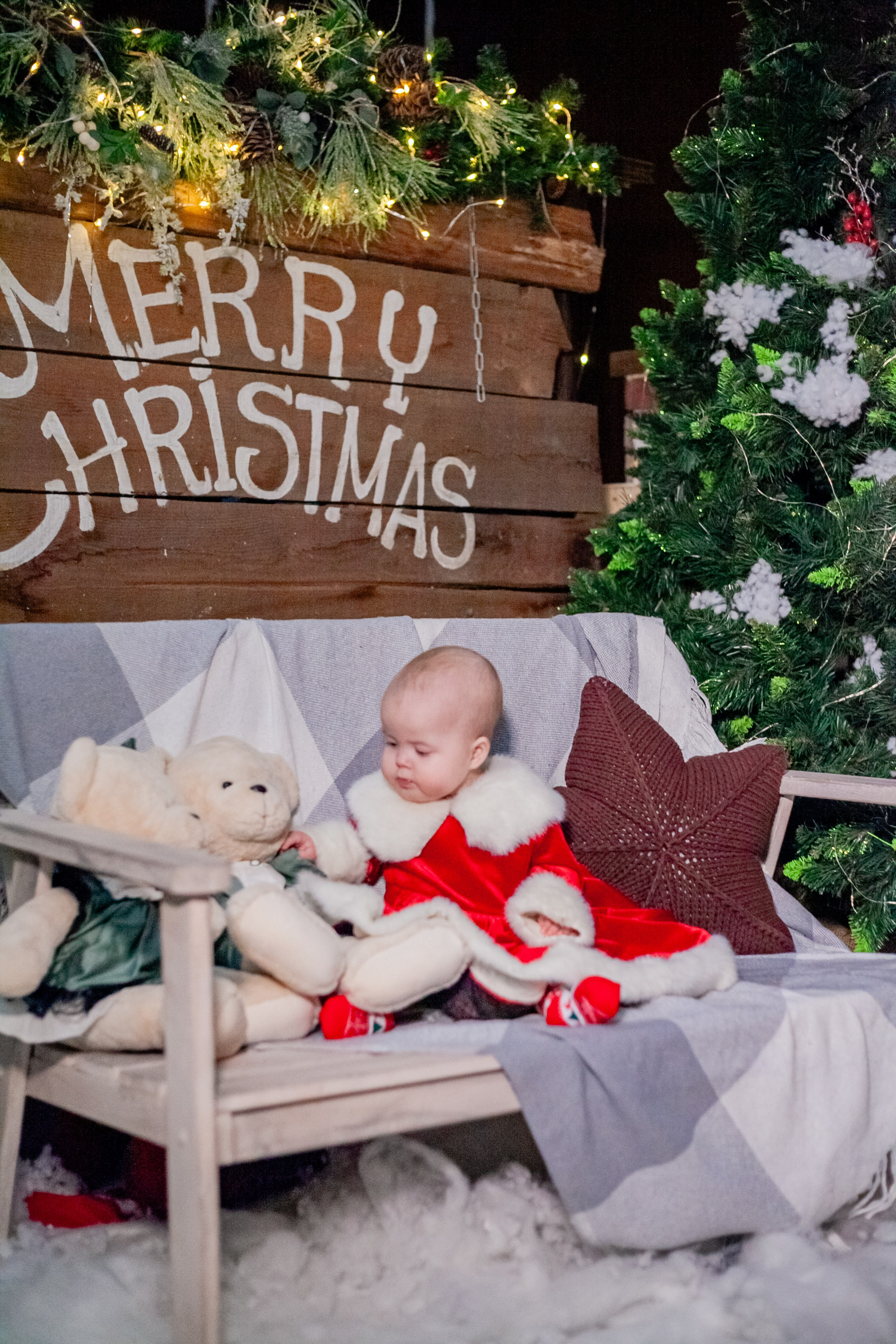 Ульяна и ее семья новый год 2024. Свадебный и семейный фотограф в Армавире