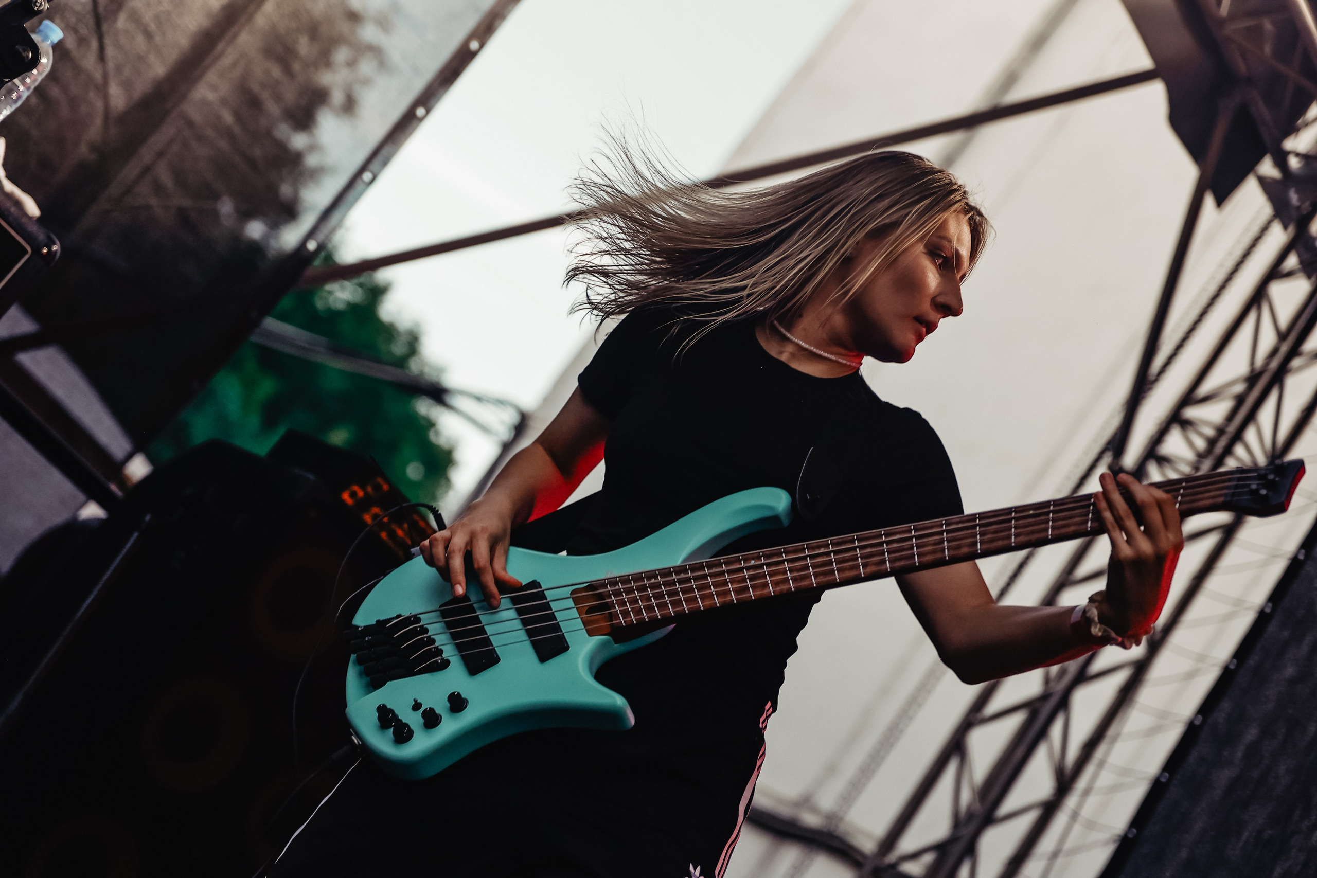 ЛЕТНИЙ МЕТАЛ В ПРАВДЕ