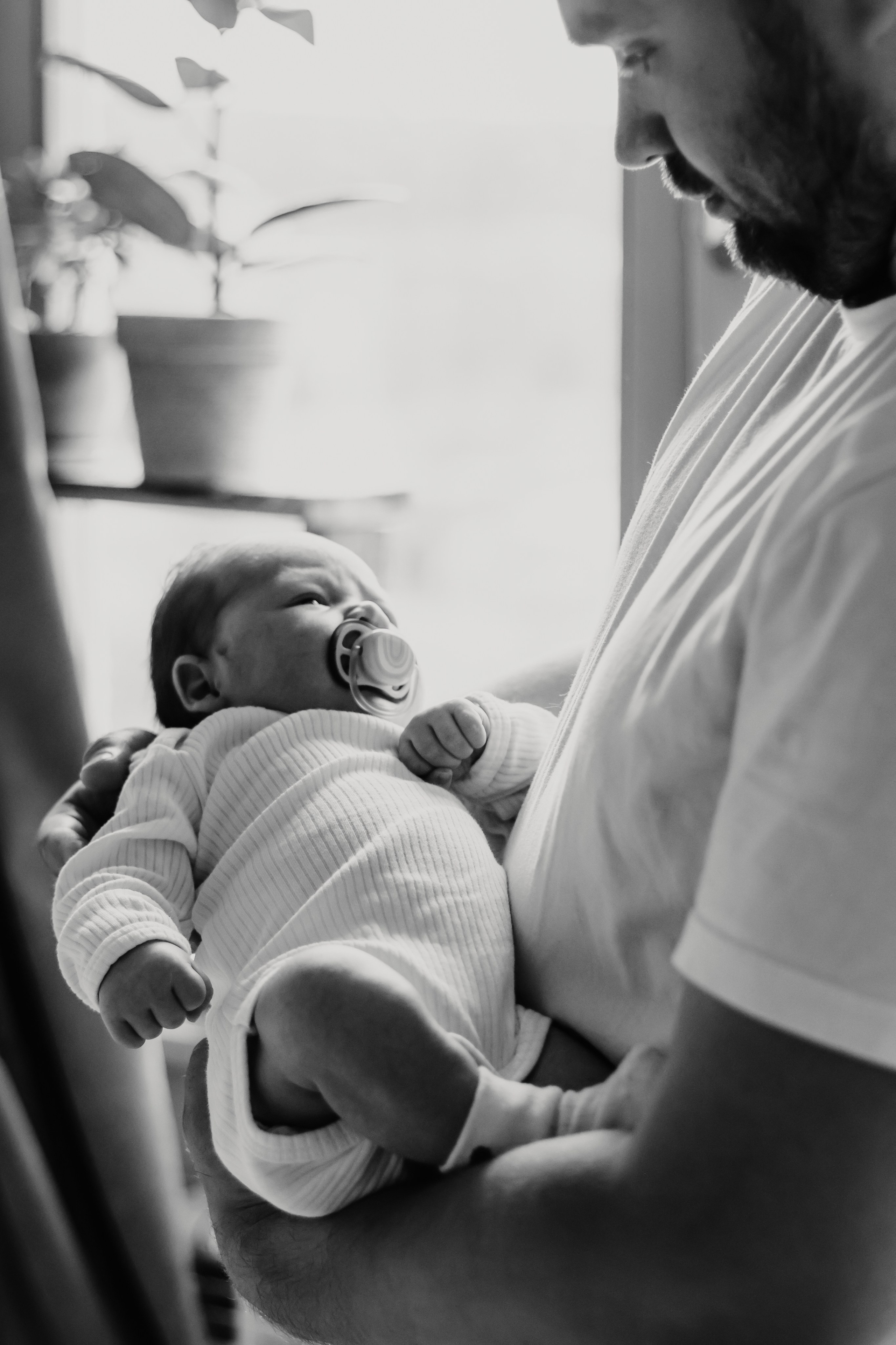 Домашняя семейная фотосессия с новорожденным. Фотограф в Екатеринбурге Пойгина Елена