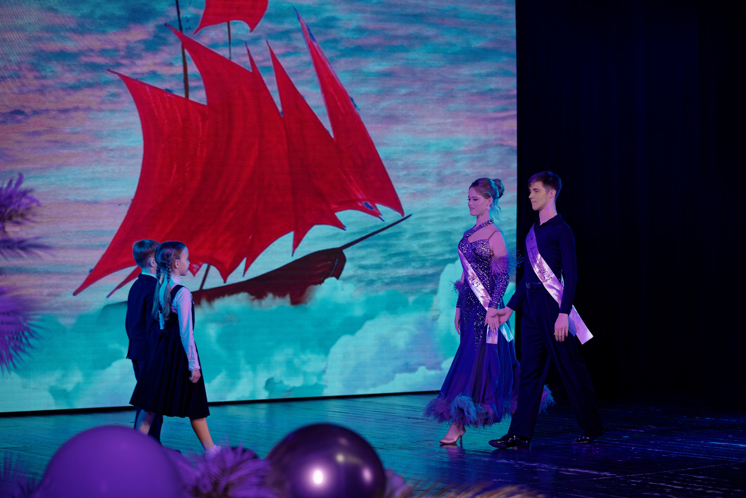 Выпускной школы 56 11Б. Семейный фотограф — Макс Белогрудов