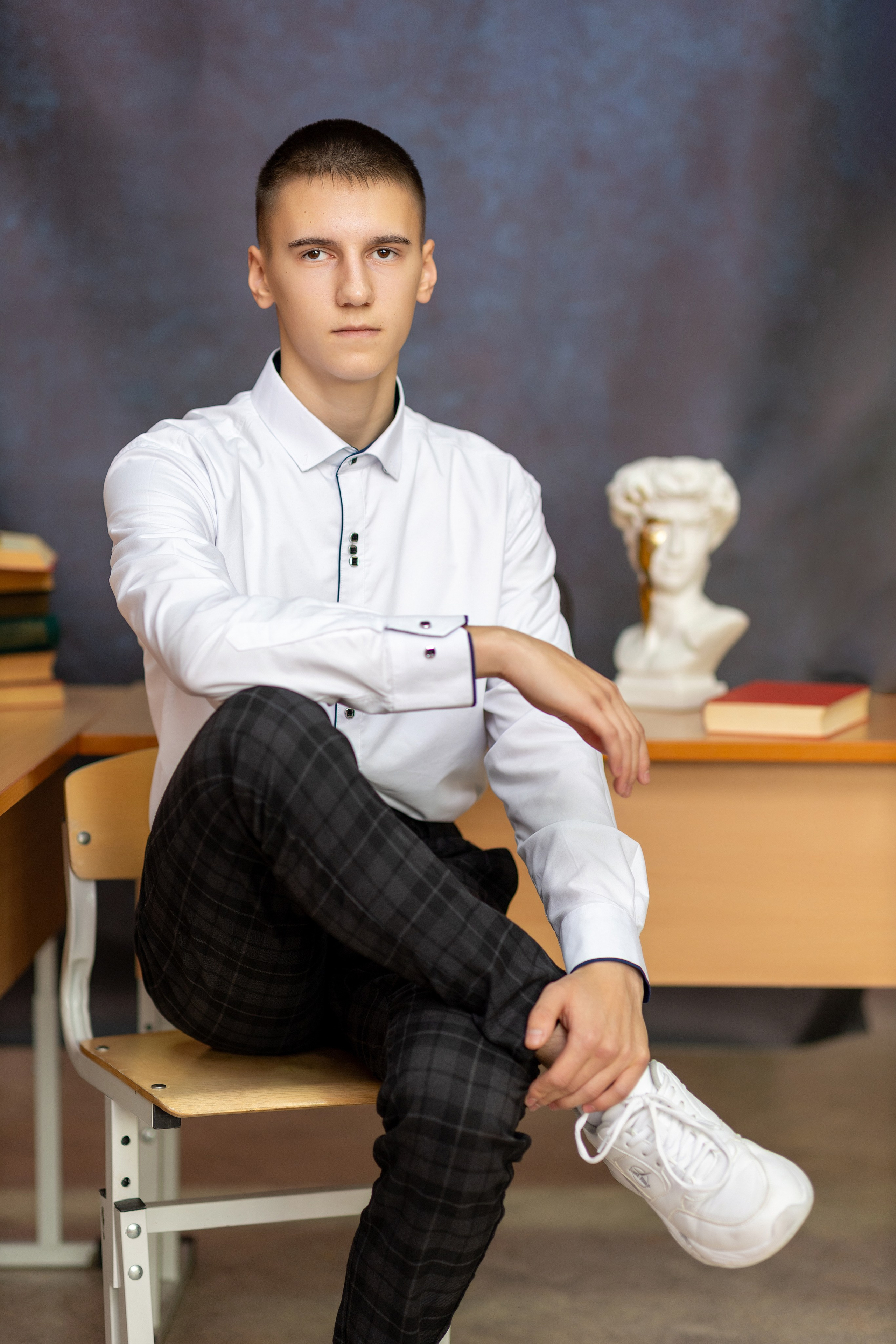 Примеры фото СТАРШИЕ КЛАССЫ. Фотограф Радужный ХМАО, Школьный фотограф, семейный фотограф, выпускной альбом