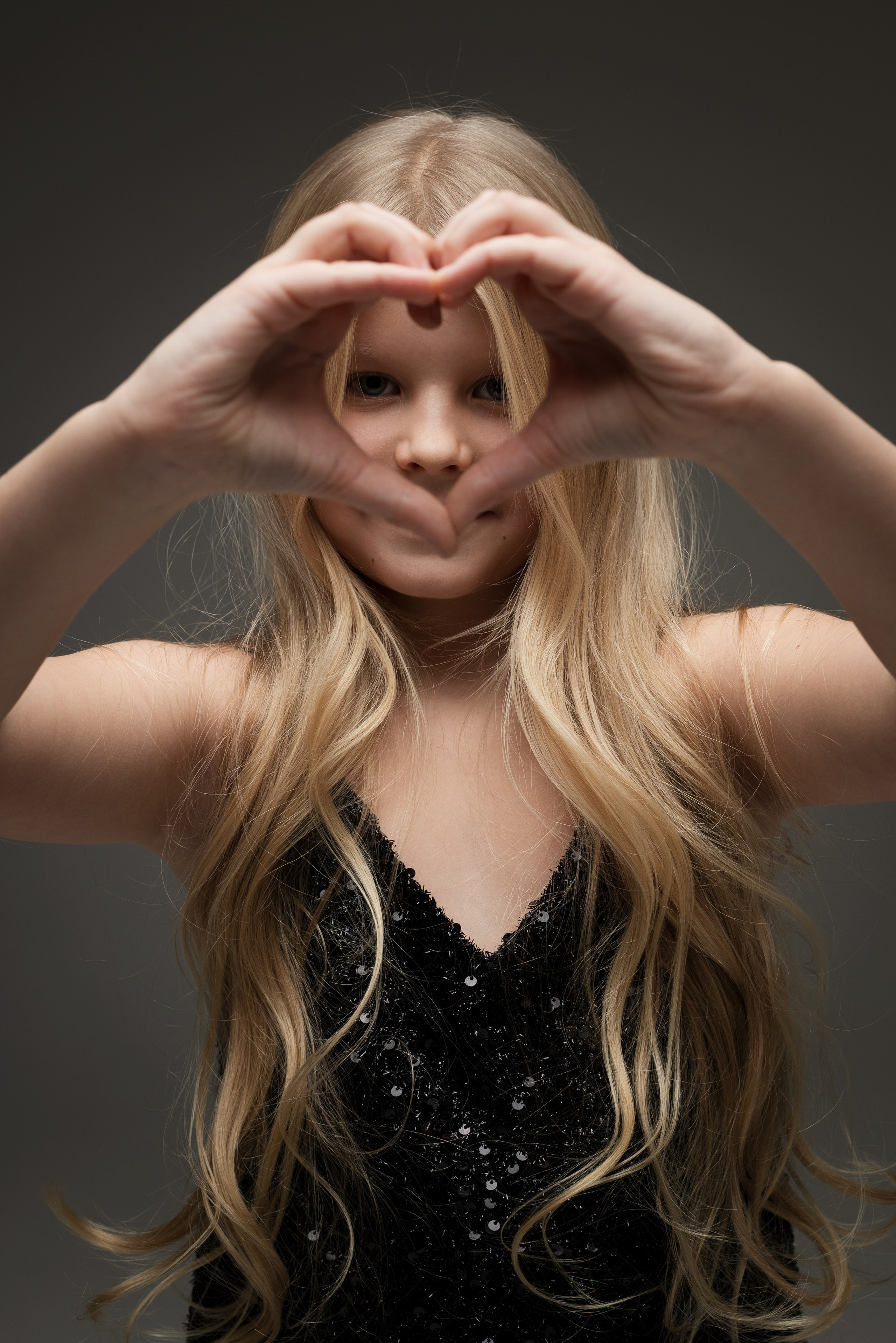 Эмилия. Фотограф в Воронеже. Портреты, контент, семейные сьемки