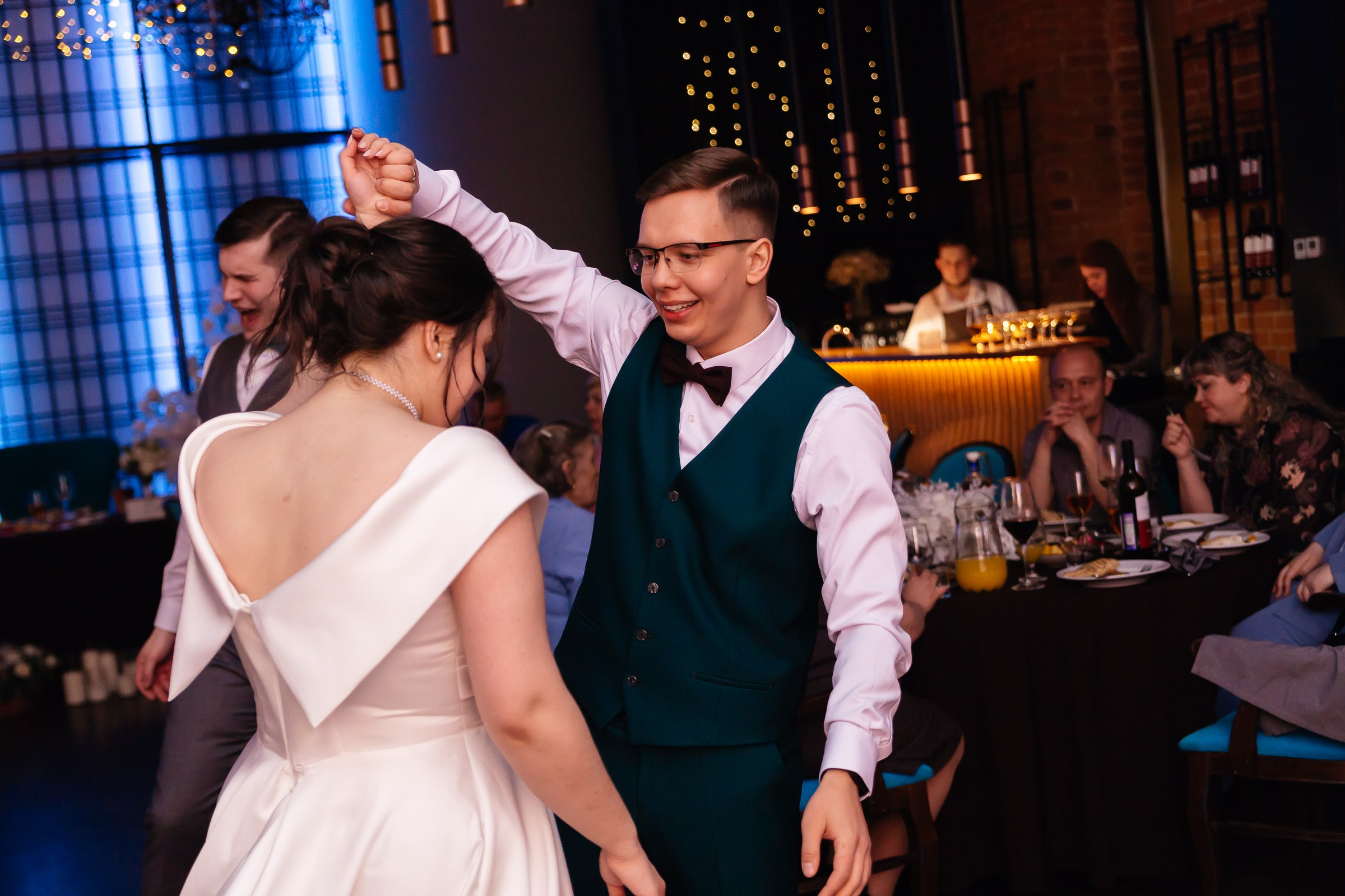 24.04.24 Петр & Елена. Свадебный и семейный фотограф в Новосибирске Дарья Кель