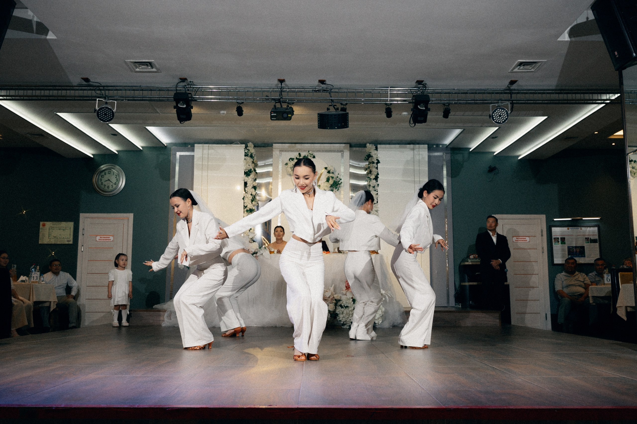 Владимир & Анна. Фотограф в Иркутске Сендыхеев Пётр