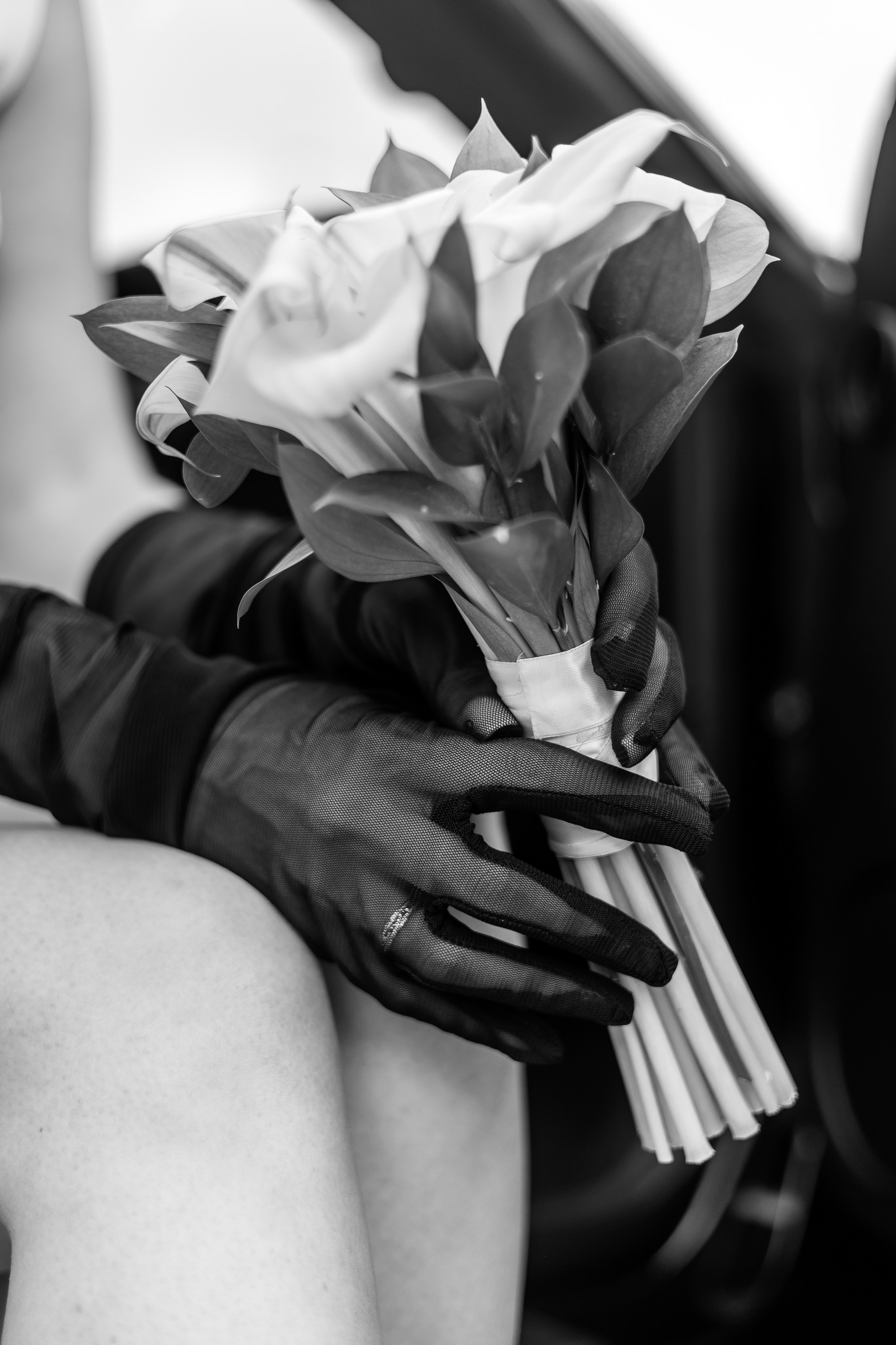 Евгений Саранцев, президент мотоклуба «Garage 13 MCC» и прекрасная Ирина. Фотограф Елена Медок Калининград