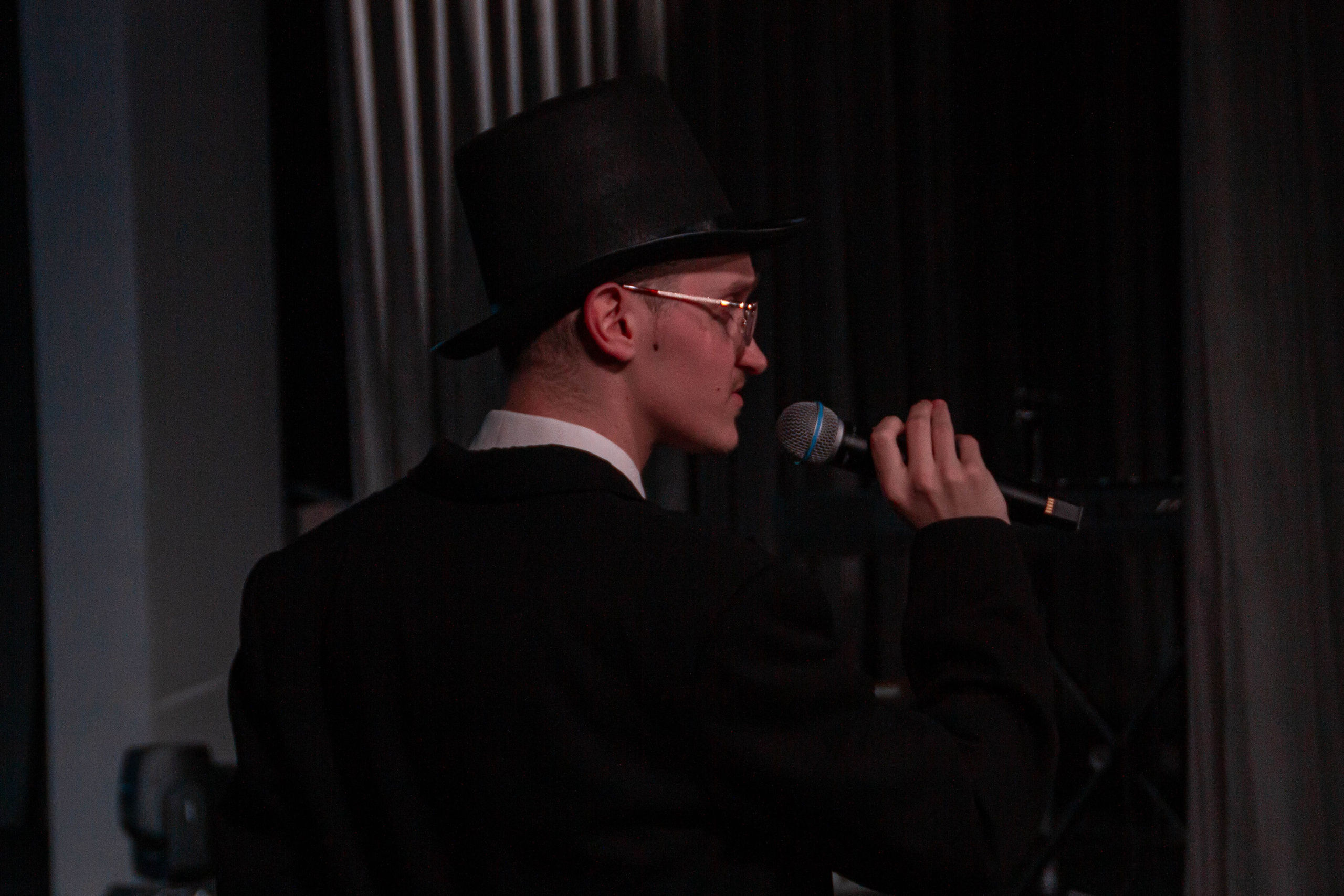 День первокурсника в Екатеринбургской академии современного искусства