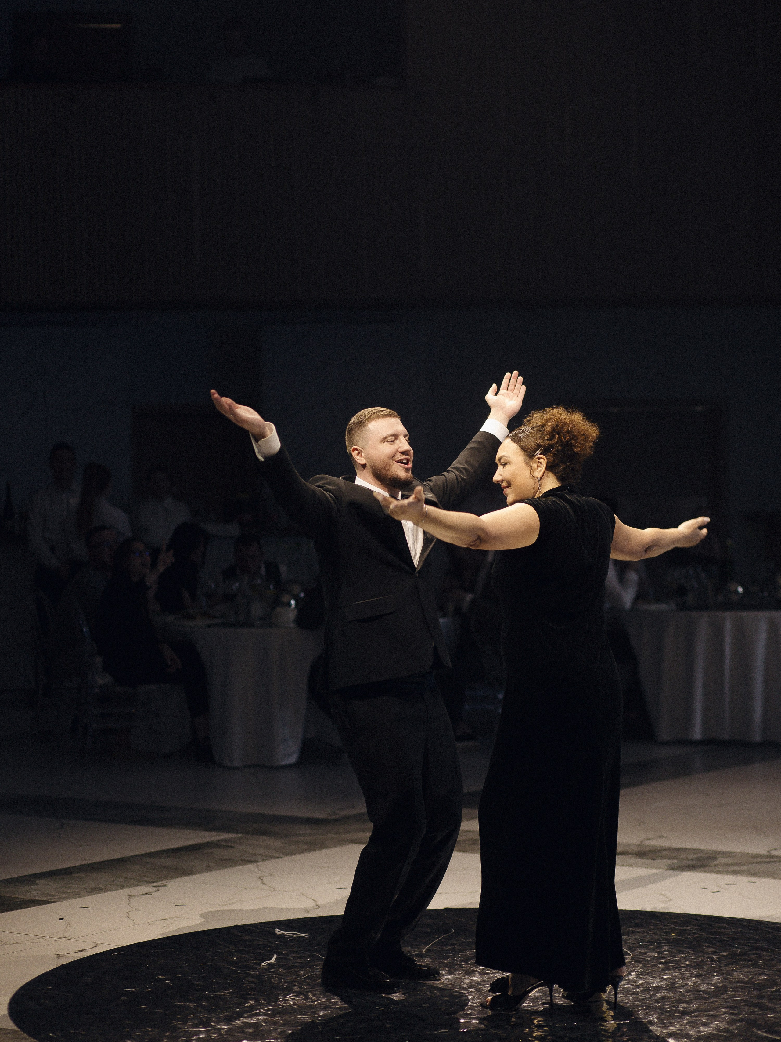 ПОЛИНА И ГЛЕБ, ПАРК СИТИ. Свадебный и индивидуальный фотограф в Челябинске Евгения Негодяева