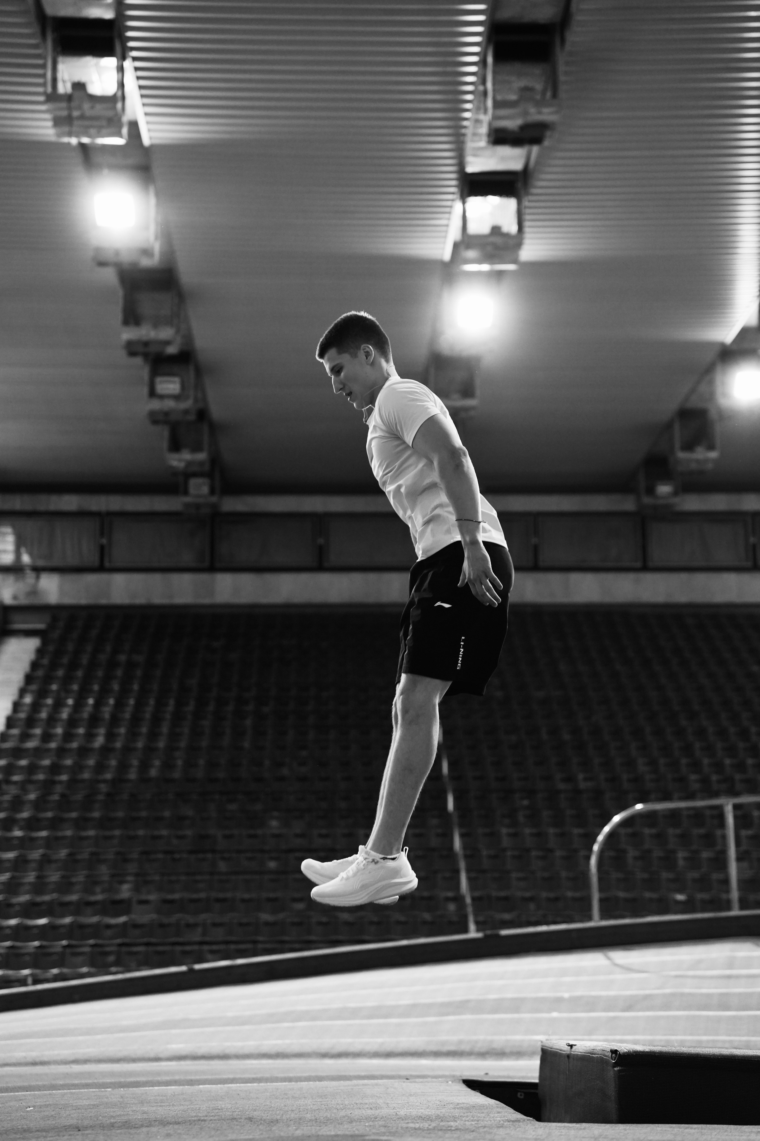 Sport-Art. Анна Жукова — Режиссёр кино и цирка, сценарист, фотограф