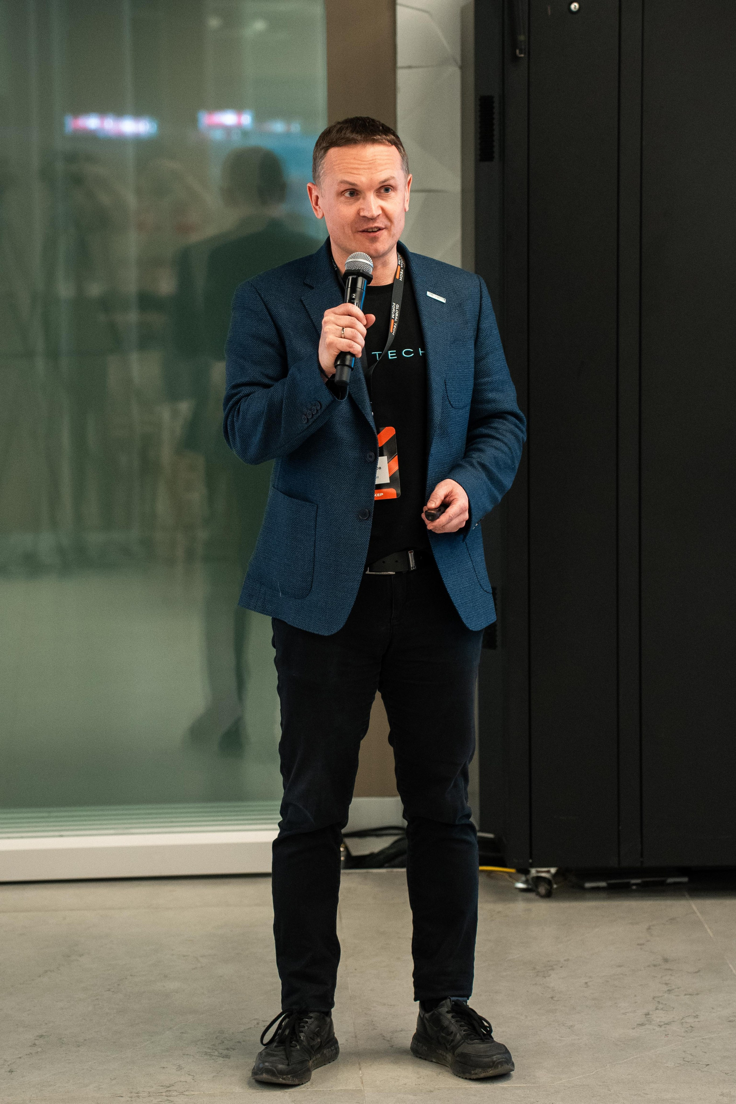 Global Tech Forum 27.03.2026. Коммерческий и художественный фотограф и видеограф в Москве Арсений Тургенев