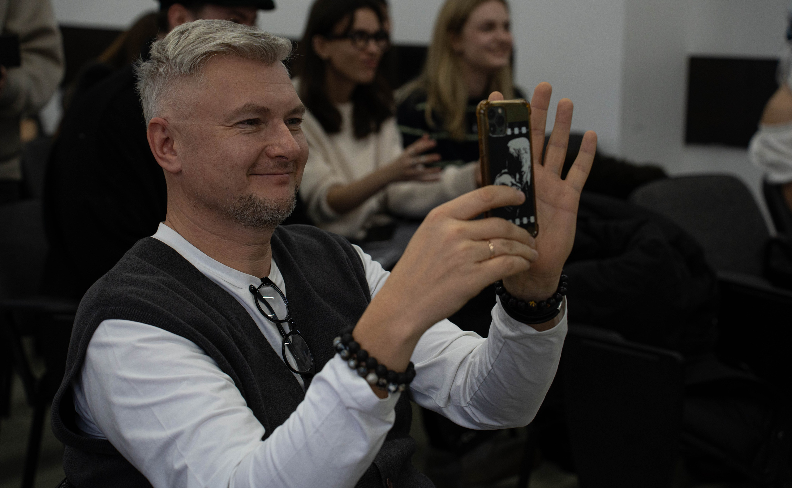 Мастер-класс 04.12.2025. Коммерческий и художественный фотограф и видеограф в Москве Арсений Тургенев