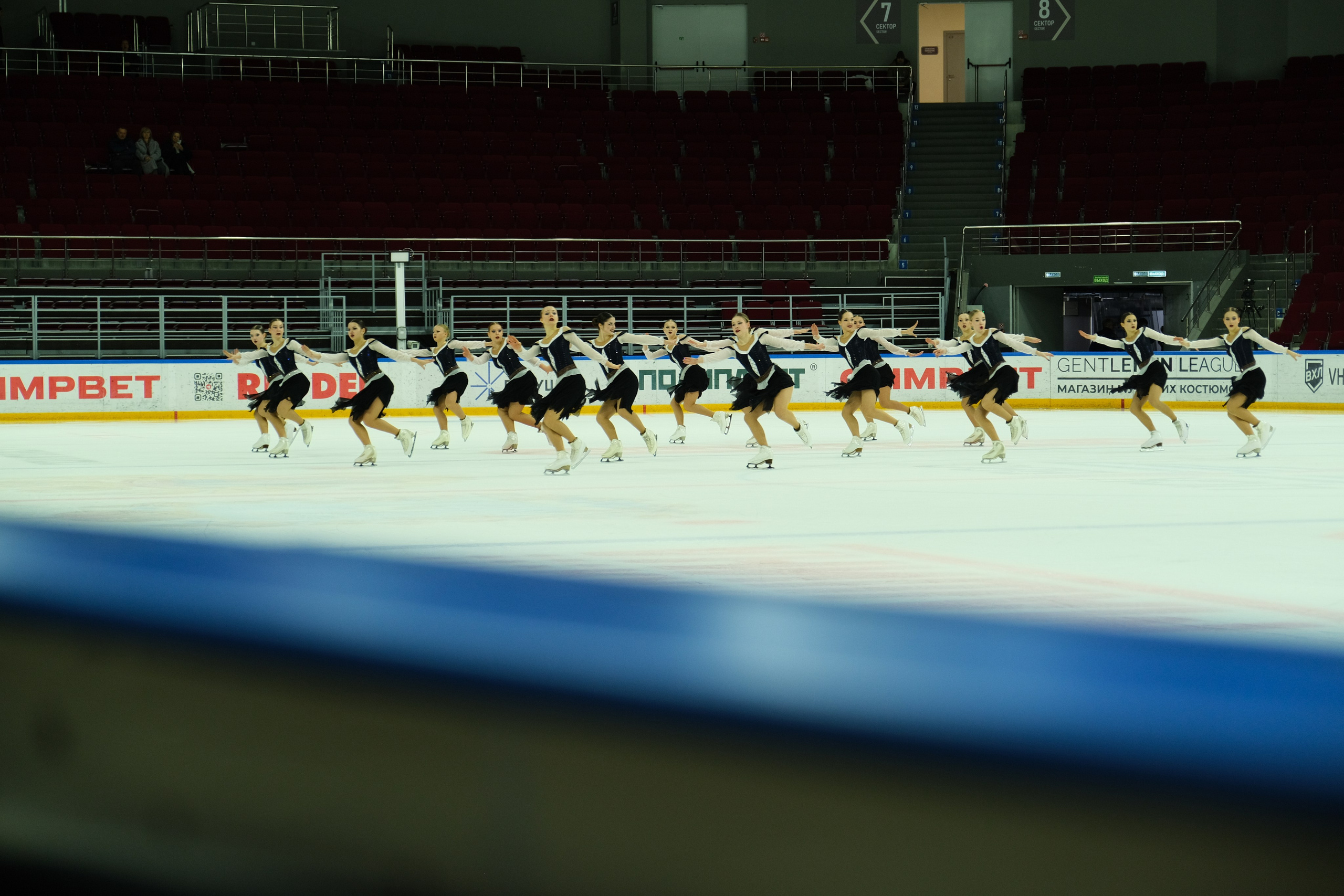 «Самарочка» этап кубка России по синхронному фигурному катанию. Александр Носов. Портретный и репортажный фотограф в Самаре