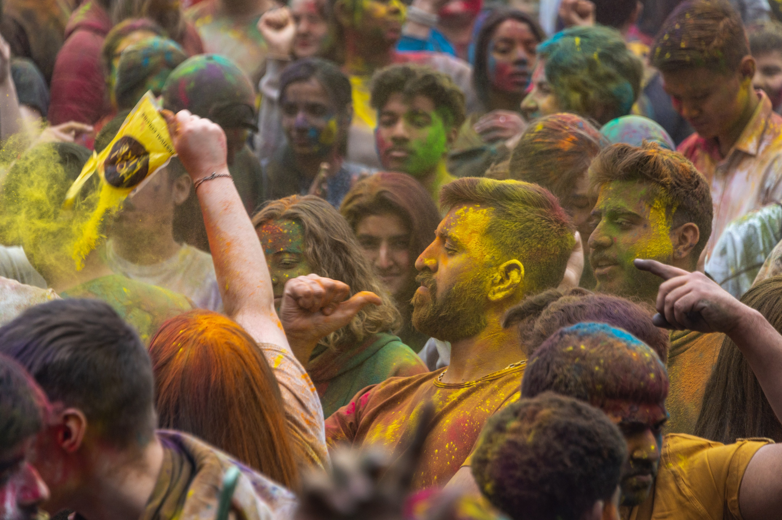 Праздник Холи в Москве. Фотограф Роман Адлер