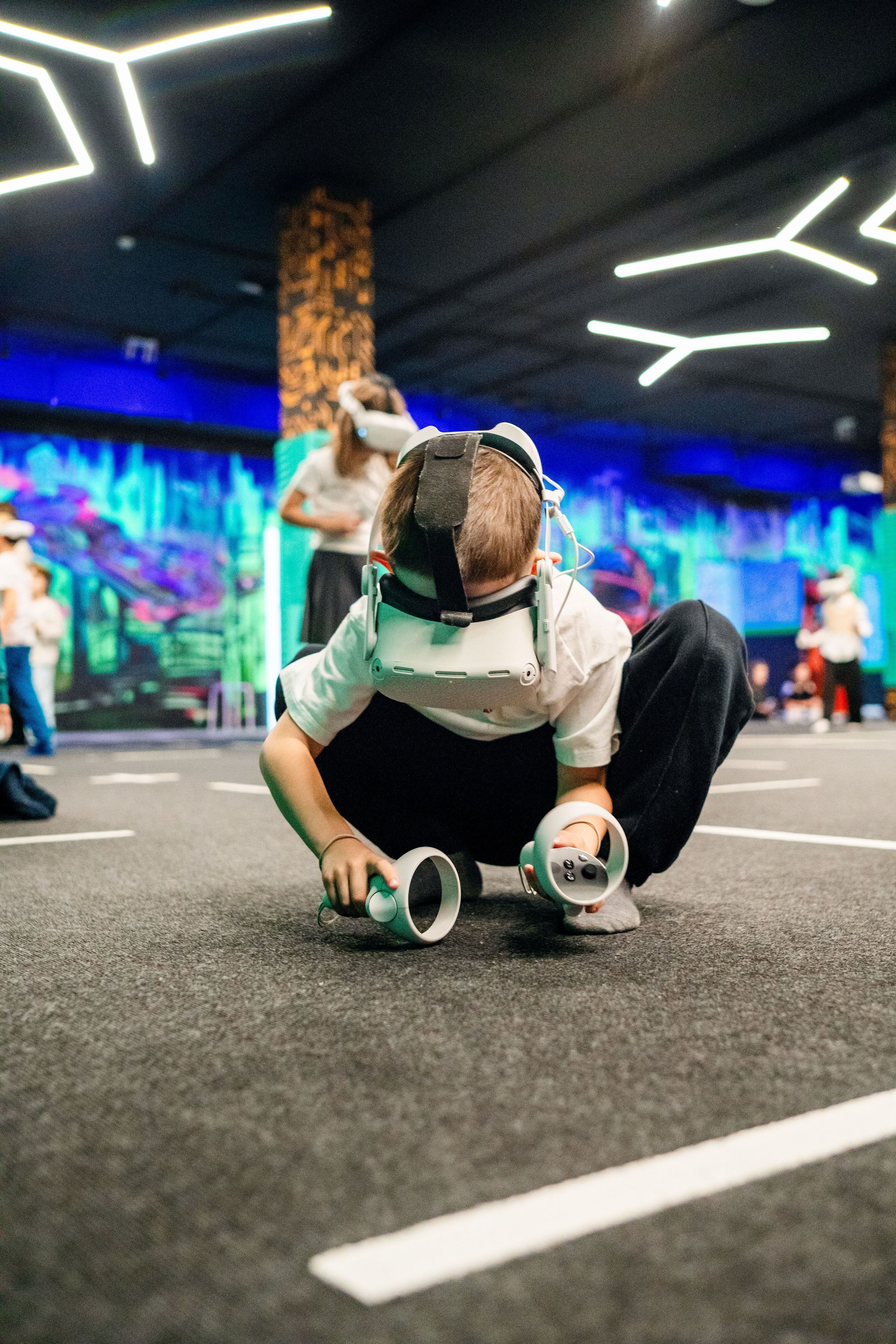 VR (September-October 2024). Felixtones