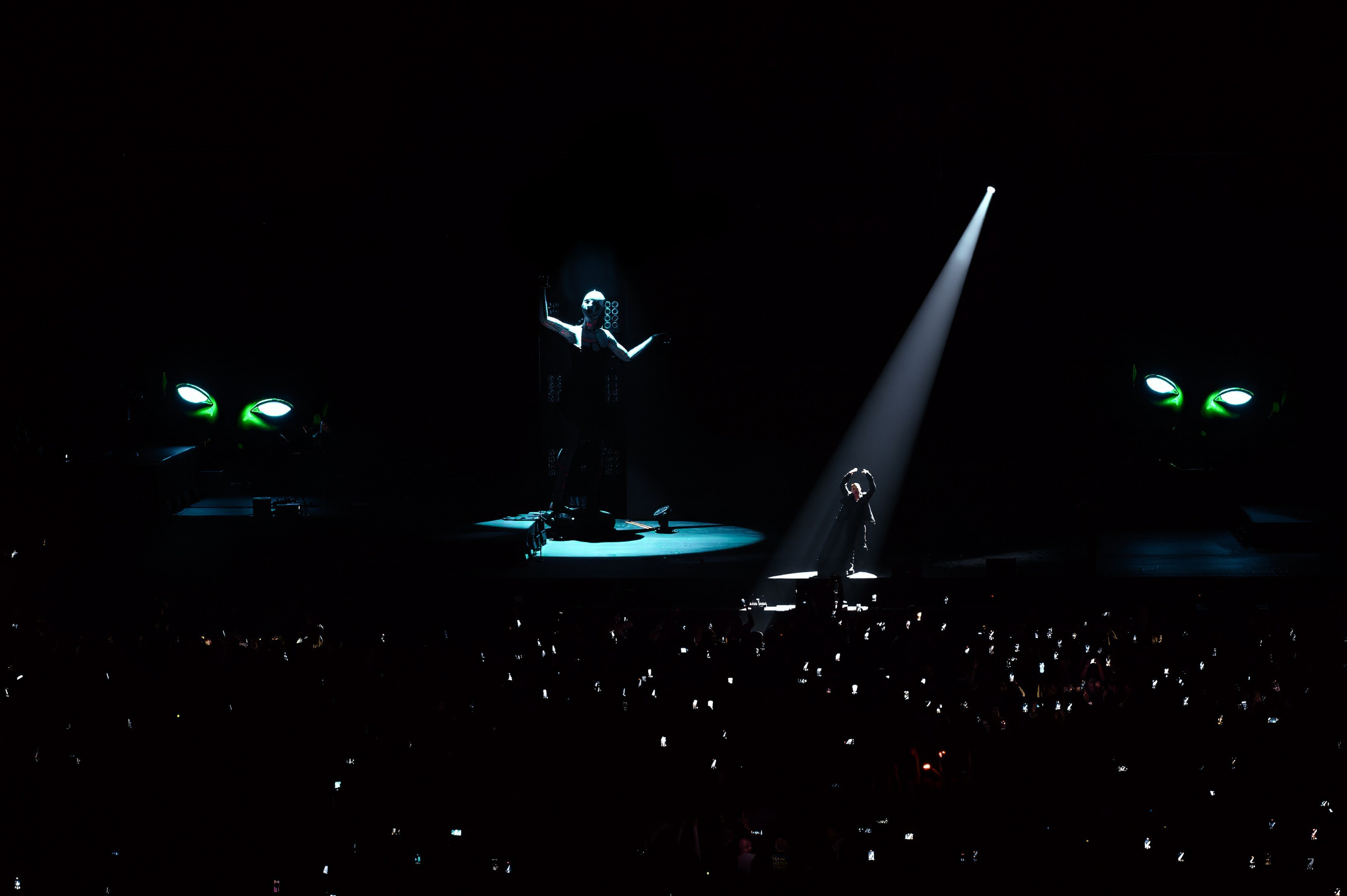 NЮ | MOSCOW | 2025. OOPS