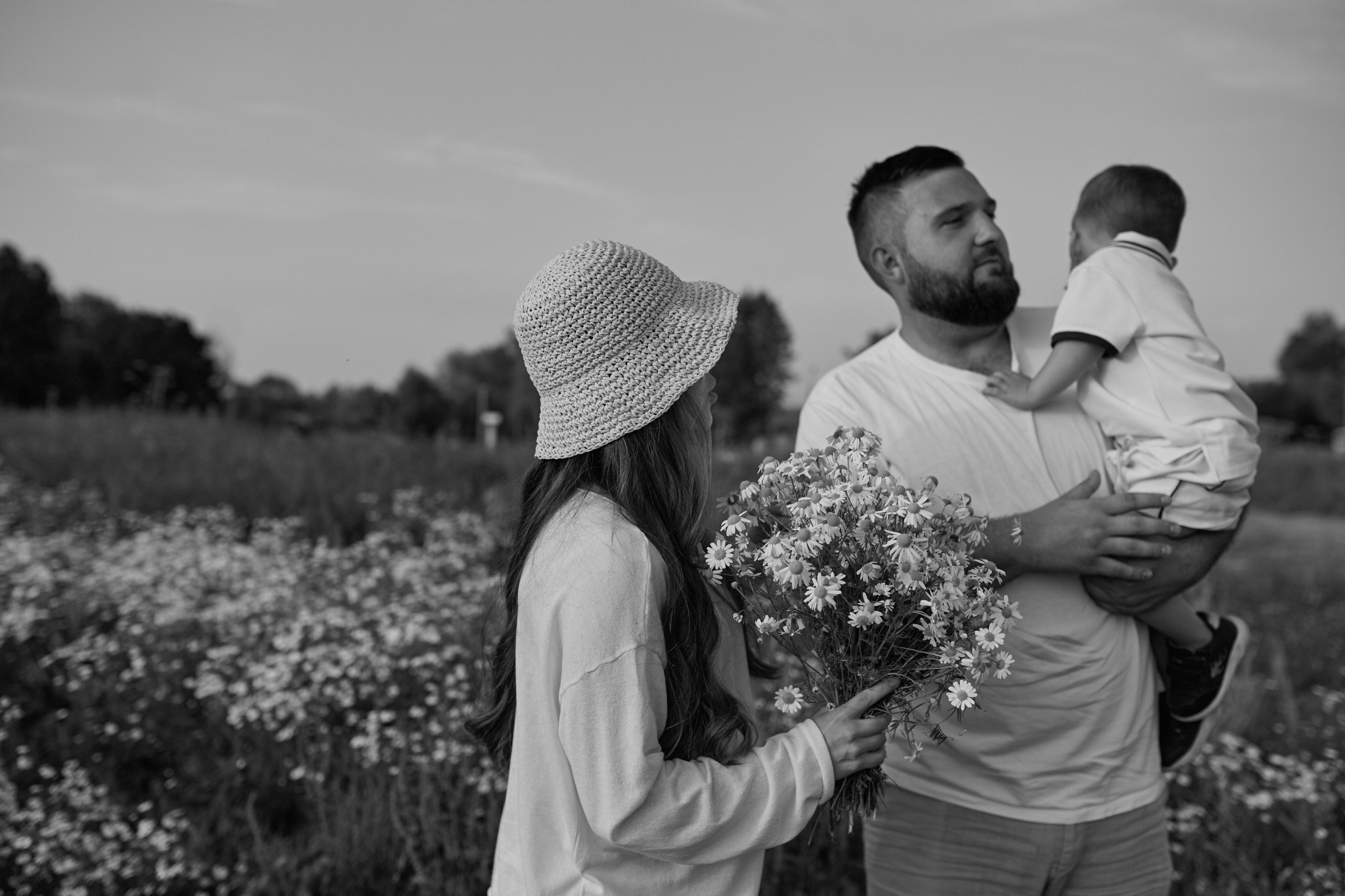 Рома, Оля, Максим и ромашки. Семейный и свадебный lifestyle-фотограф в Москве Мария Петрова