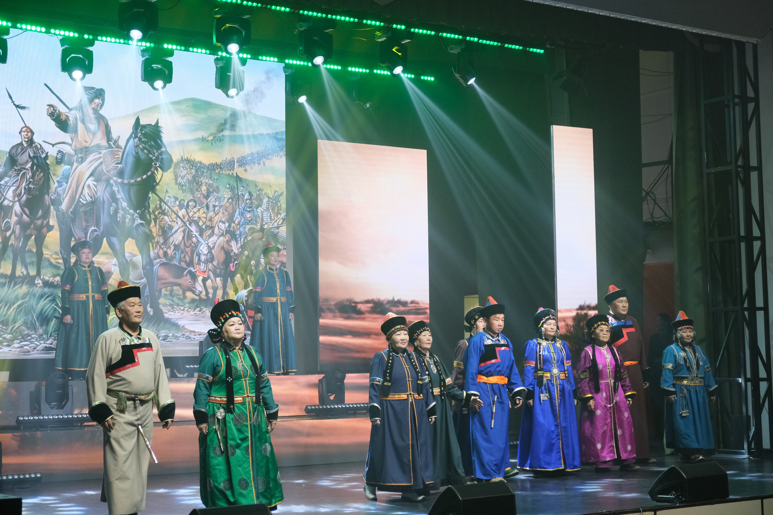 Концерт, посвященный 100-летию Хоринского района. Сэсэг — дочь степи | семейный фотограф