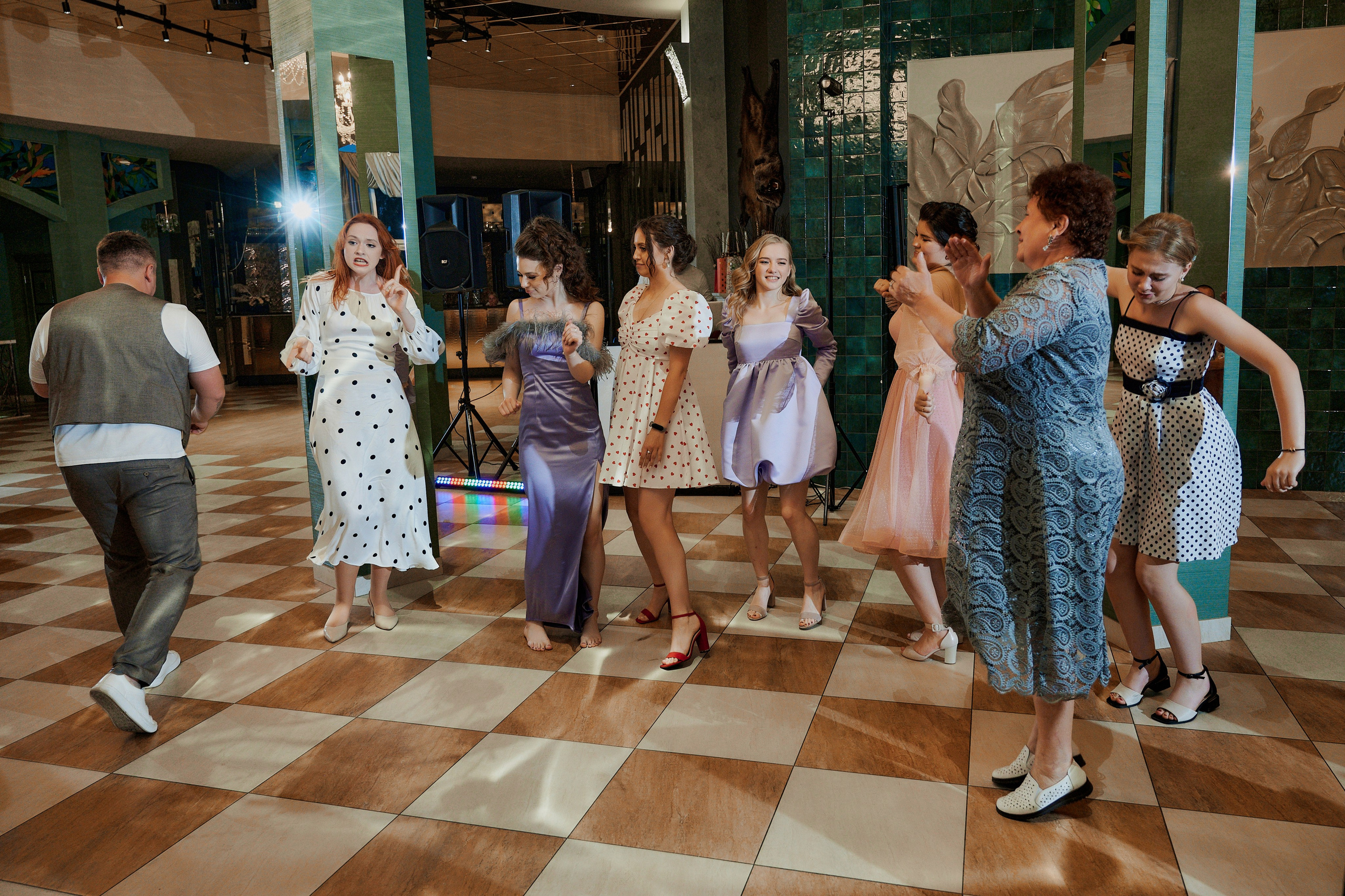 Олег и Лиза. Фото-видеосъемка свадеб Venson Films