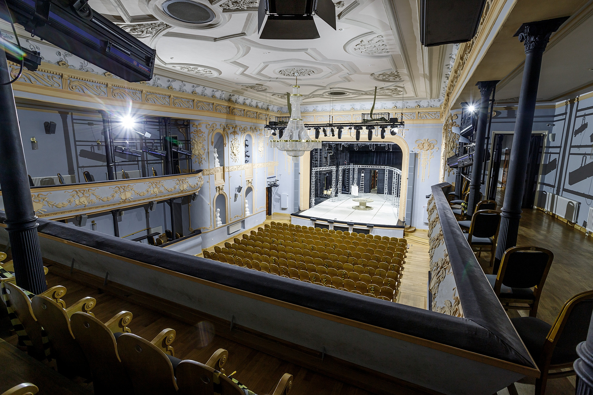 Театр на карантине. Боченков Вадим | Фотограф в Пскове и Санкт-Петербурге