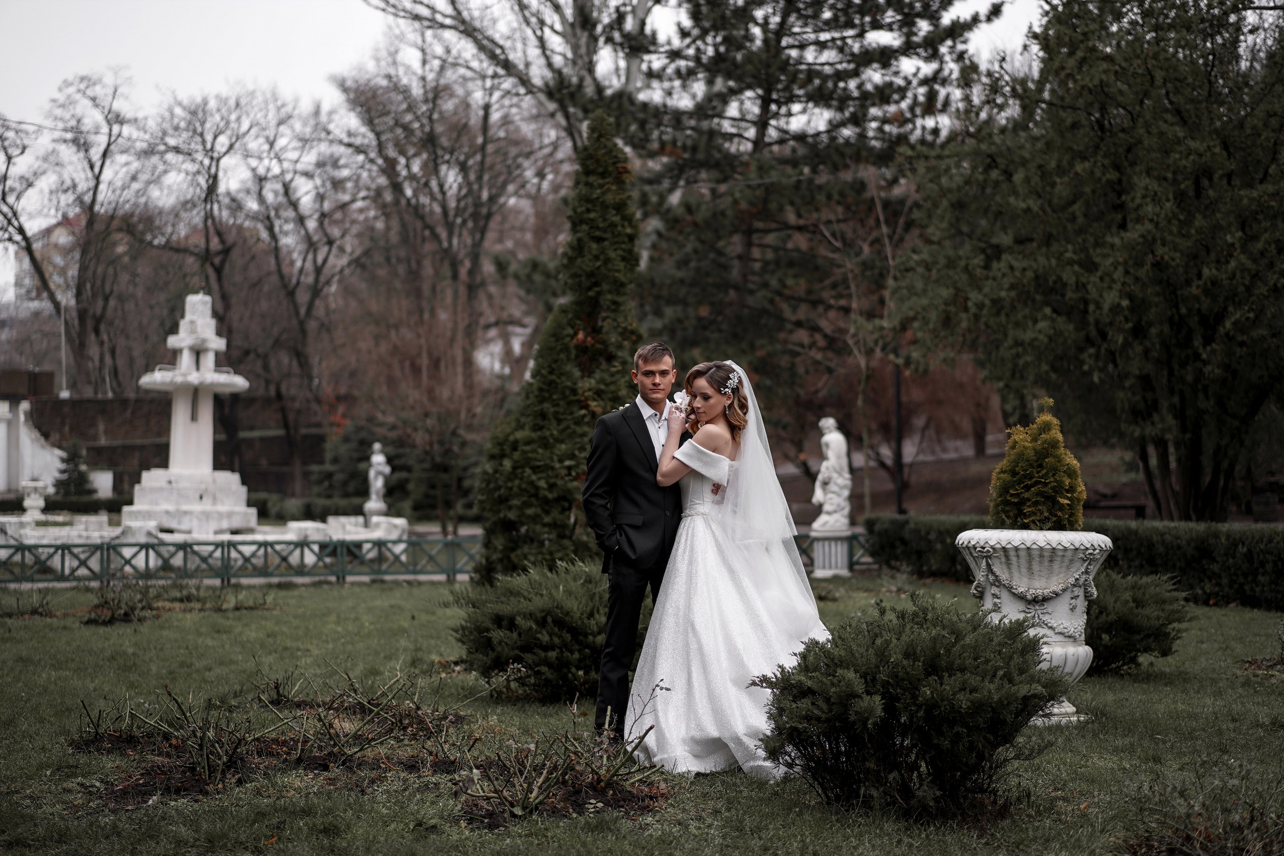 Свадебный фотограф Ростов-на-Дону, Батайск, Новочеркасск, Аксай. Сергей и Кристина в парке Максима Горького. Свадебный фотограф в Ростове-на-Дону. Таинство Крещения и Венчания, семейные фотосессии. Алёна Чёботова