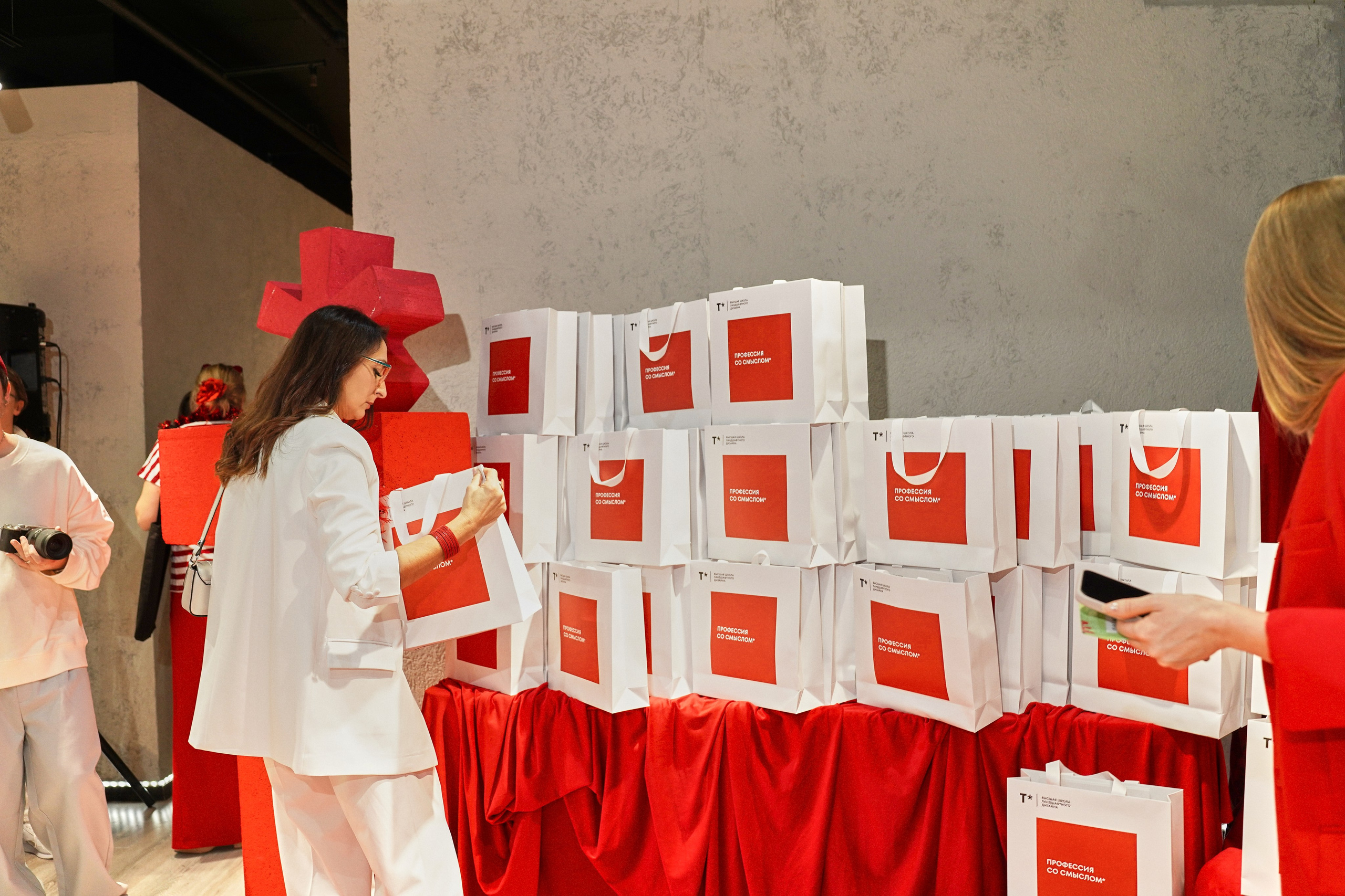 Корпоратив 2025 UPDATE. Фотограф