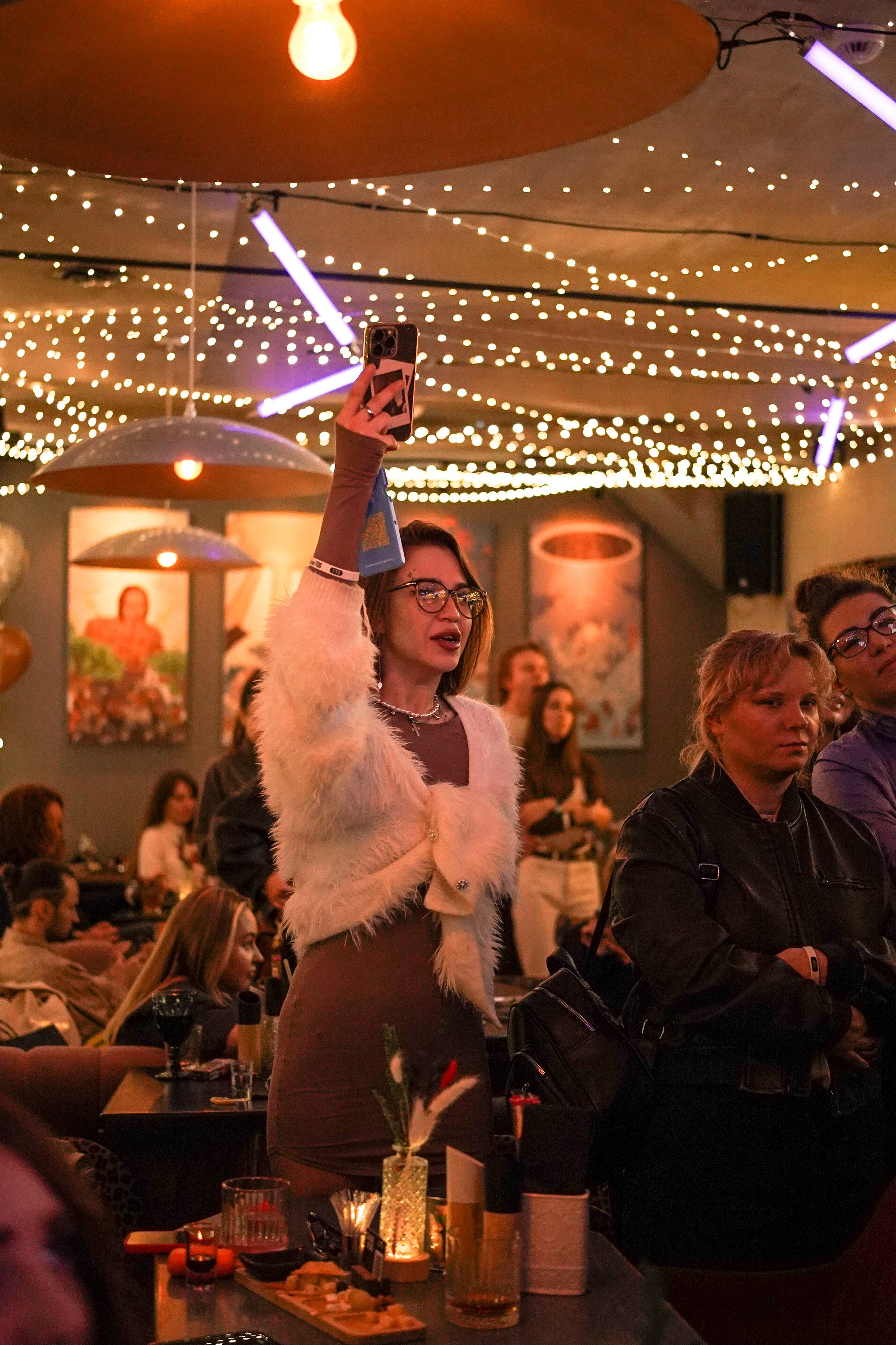 Бар Собаки в тумане. Фотограф