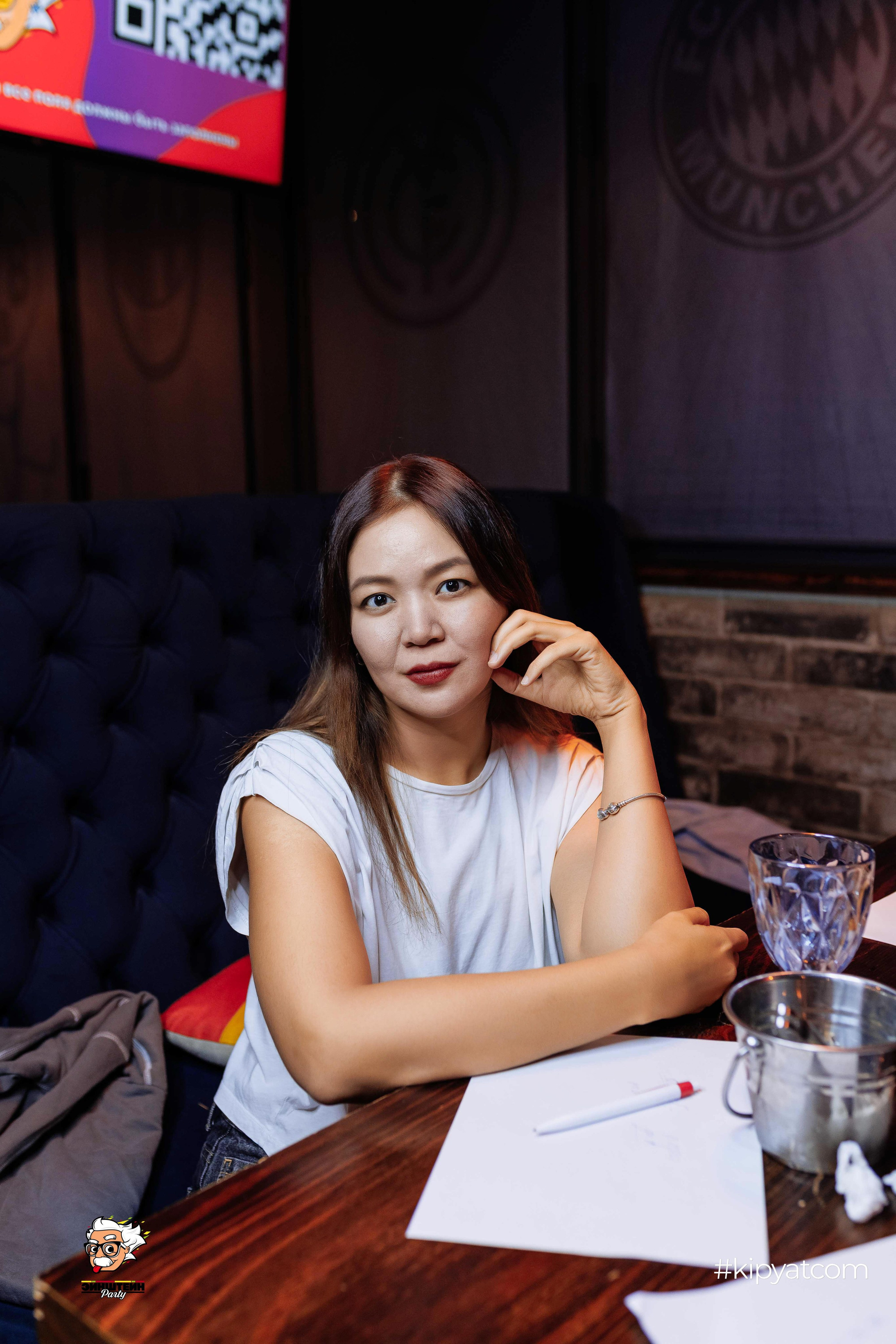 Эйнштейн Party