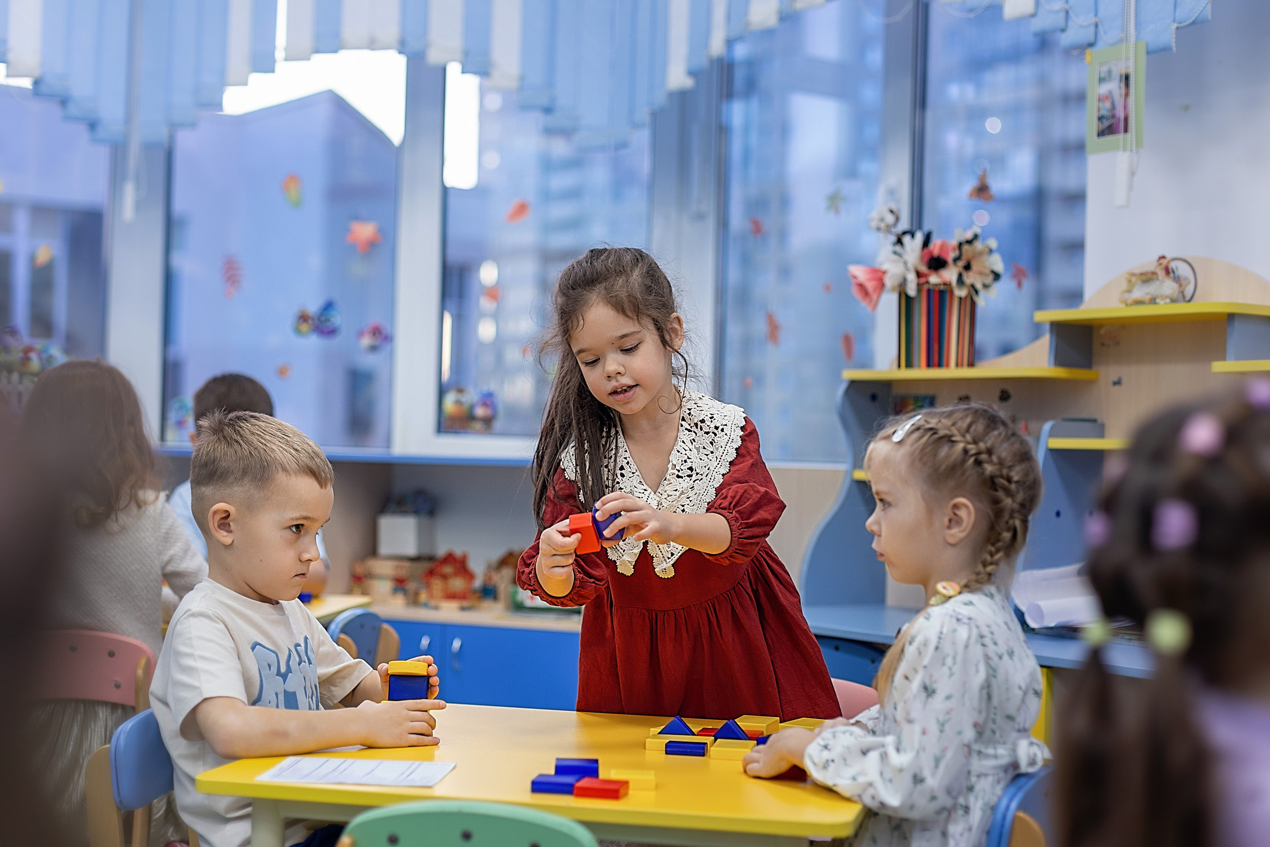 День в саду_ноябрь 2024. Семейный фотограф в Санкт-Петербурге