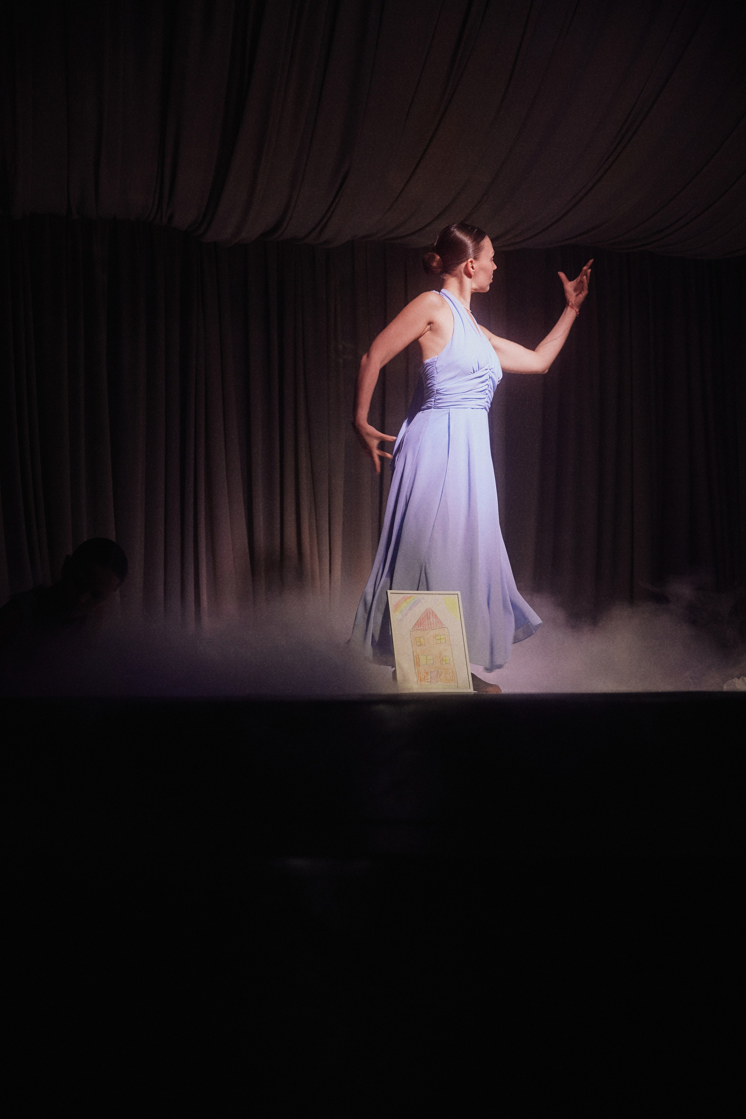 REFLECTIONS: A TRAIL OF FEELINGS. Дмитрий Мазуркевич: Профессиональный Репортажный Фотограф