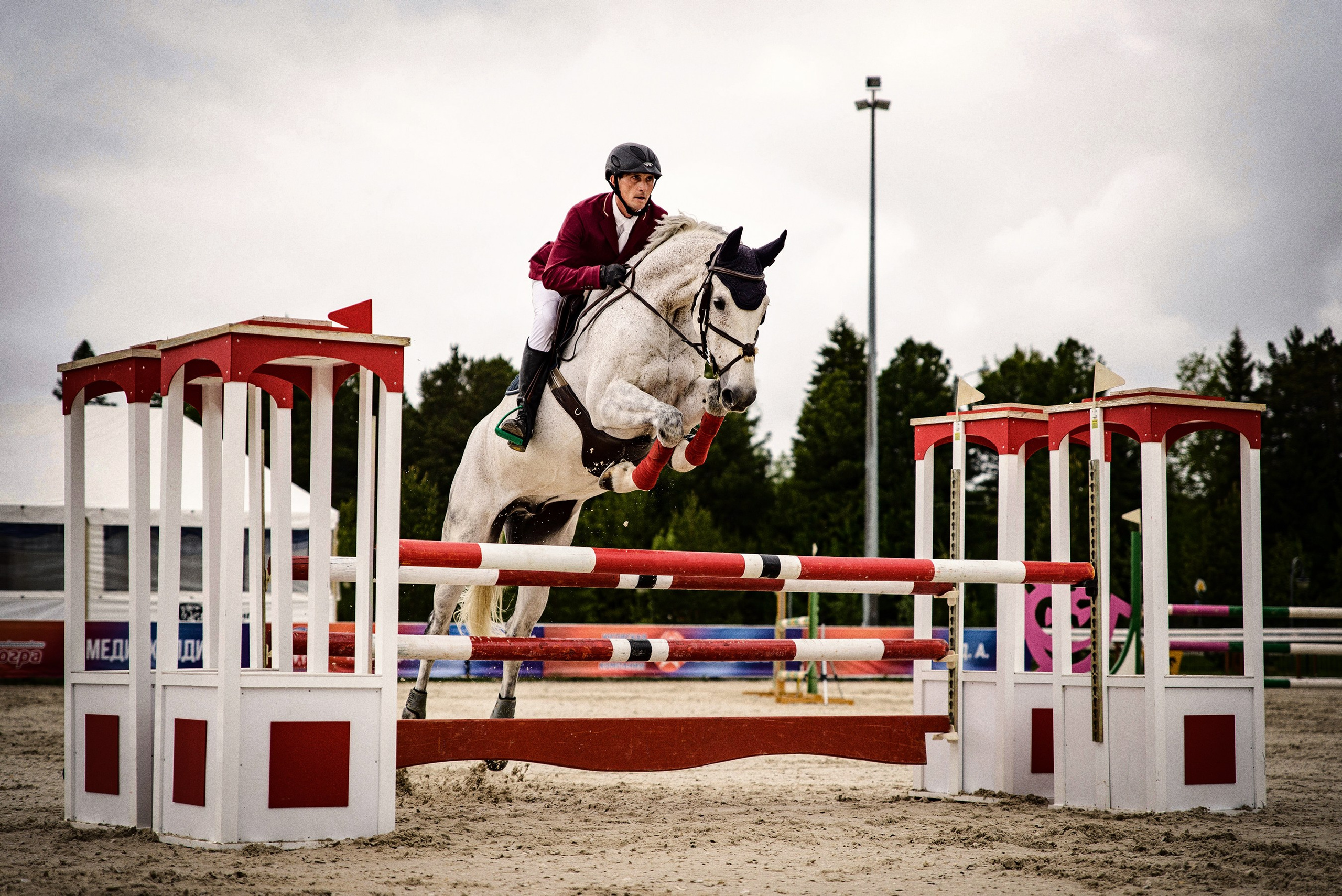Конкур. Всероссийские соревнования. Фотограф в Ханты-Мансийске Евгений Жуланов