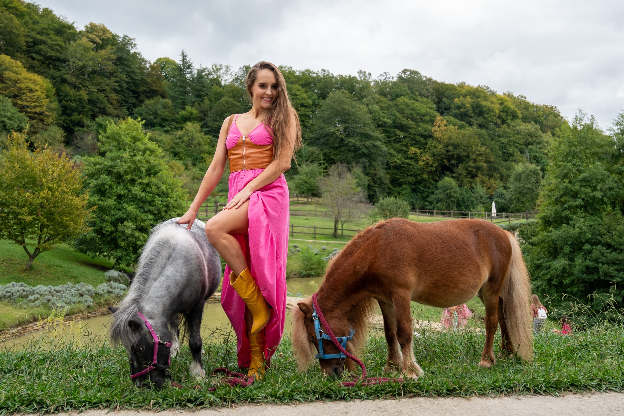 Ферма «ЭКЗАРХО» 03.10.2024 г. Фотографирую счастливых людей в Сочи