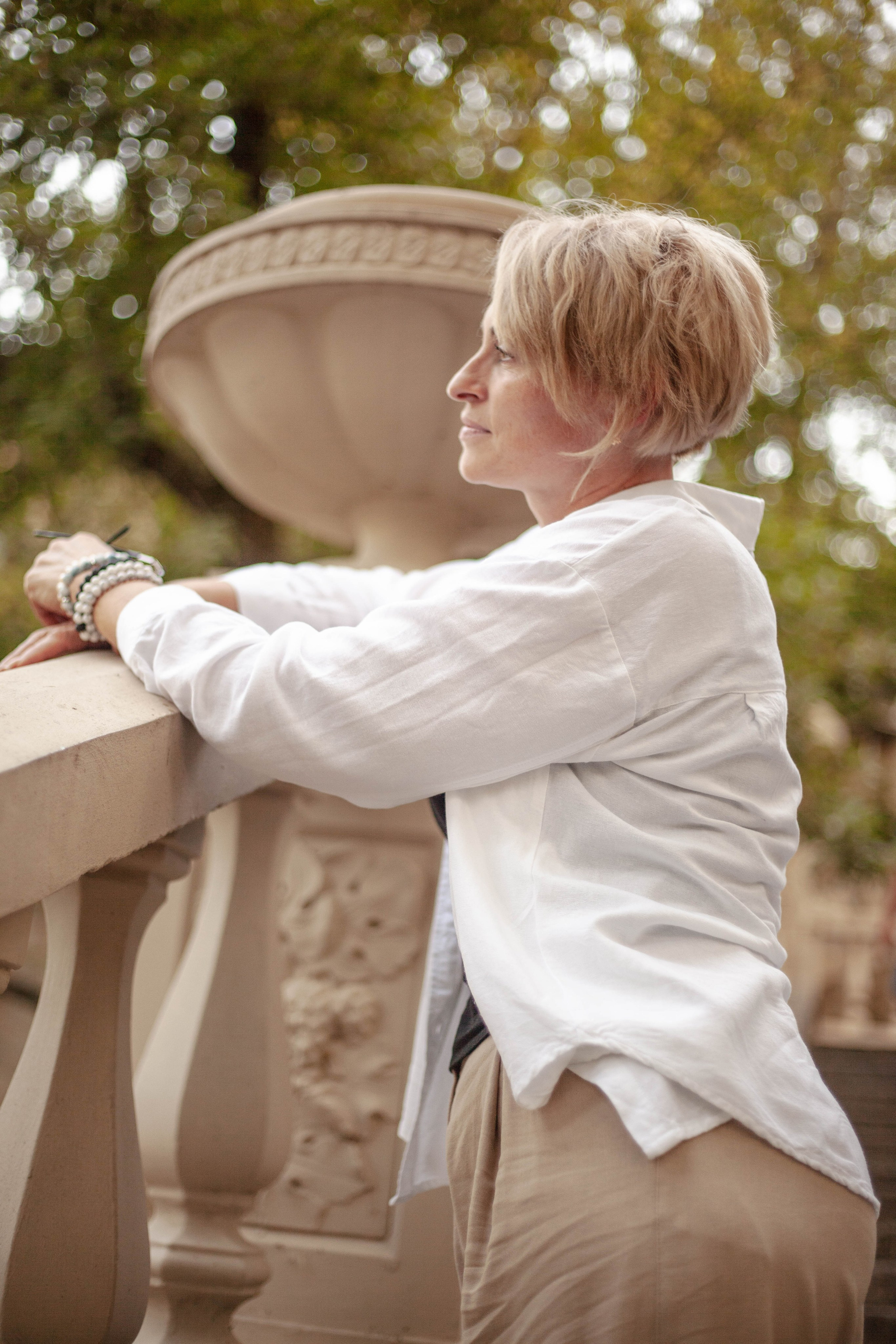 Абрау. Уличный фотограф Города N