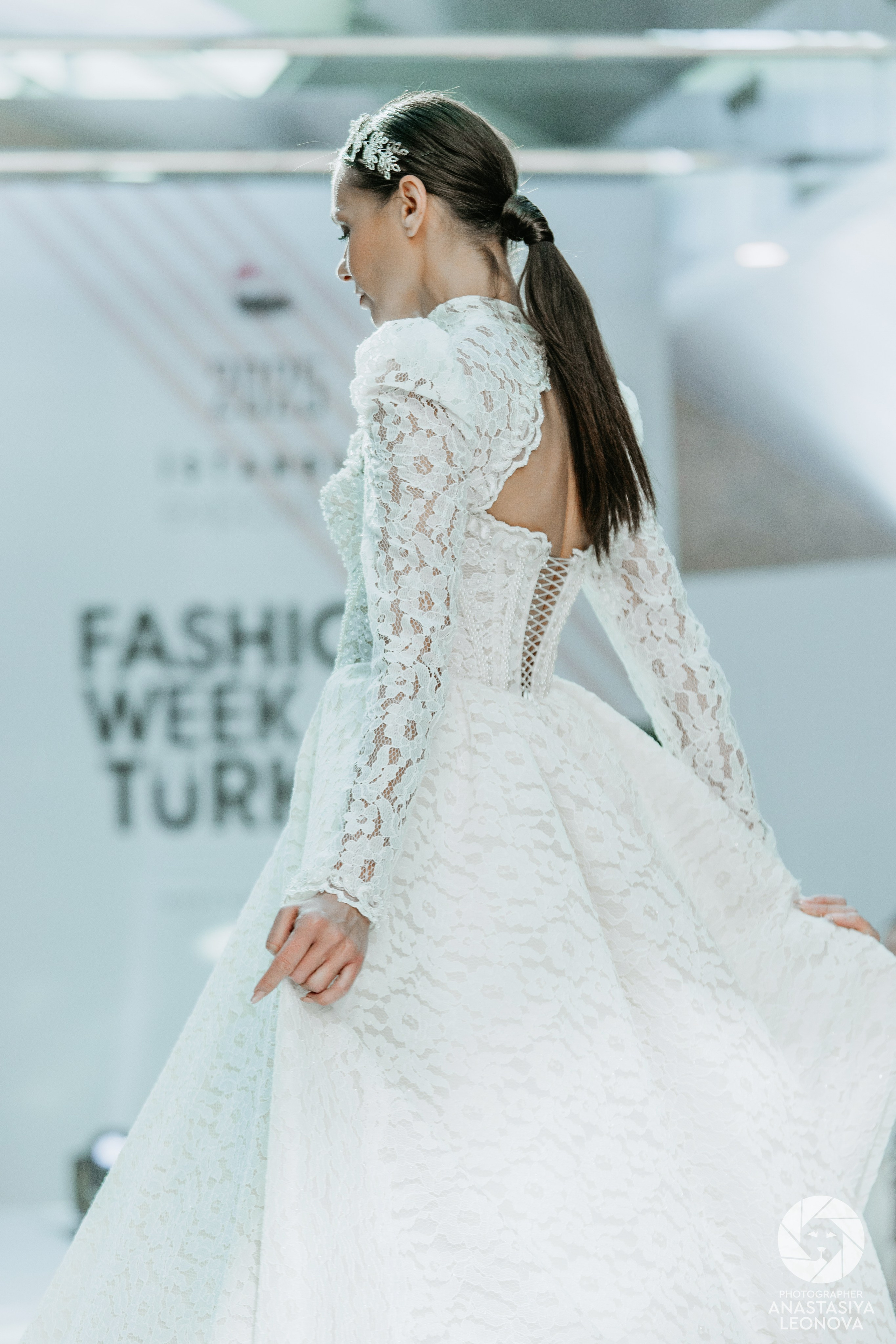 Fashion Week Türkiye [spring, 2025]. Anastasia Leonowa