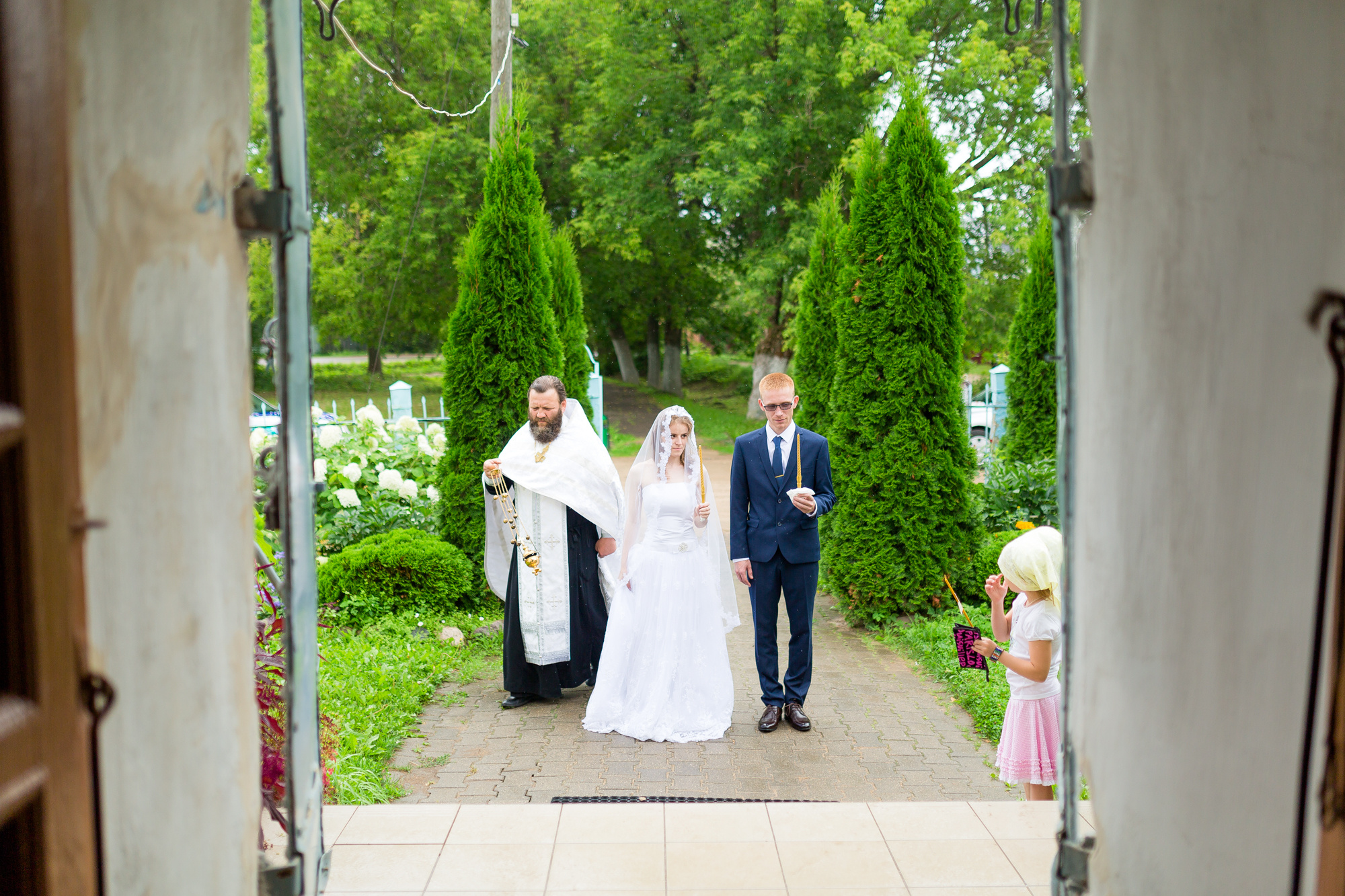 Александра и Семен. Фотографии свадьбы в Ростове Великом. Фотограф в Ярославле | Фотосессия, фото-видео съемка