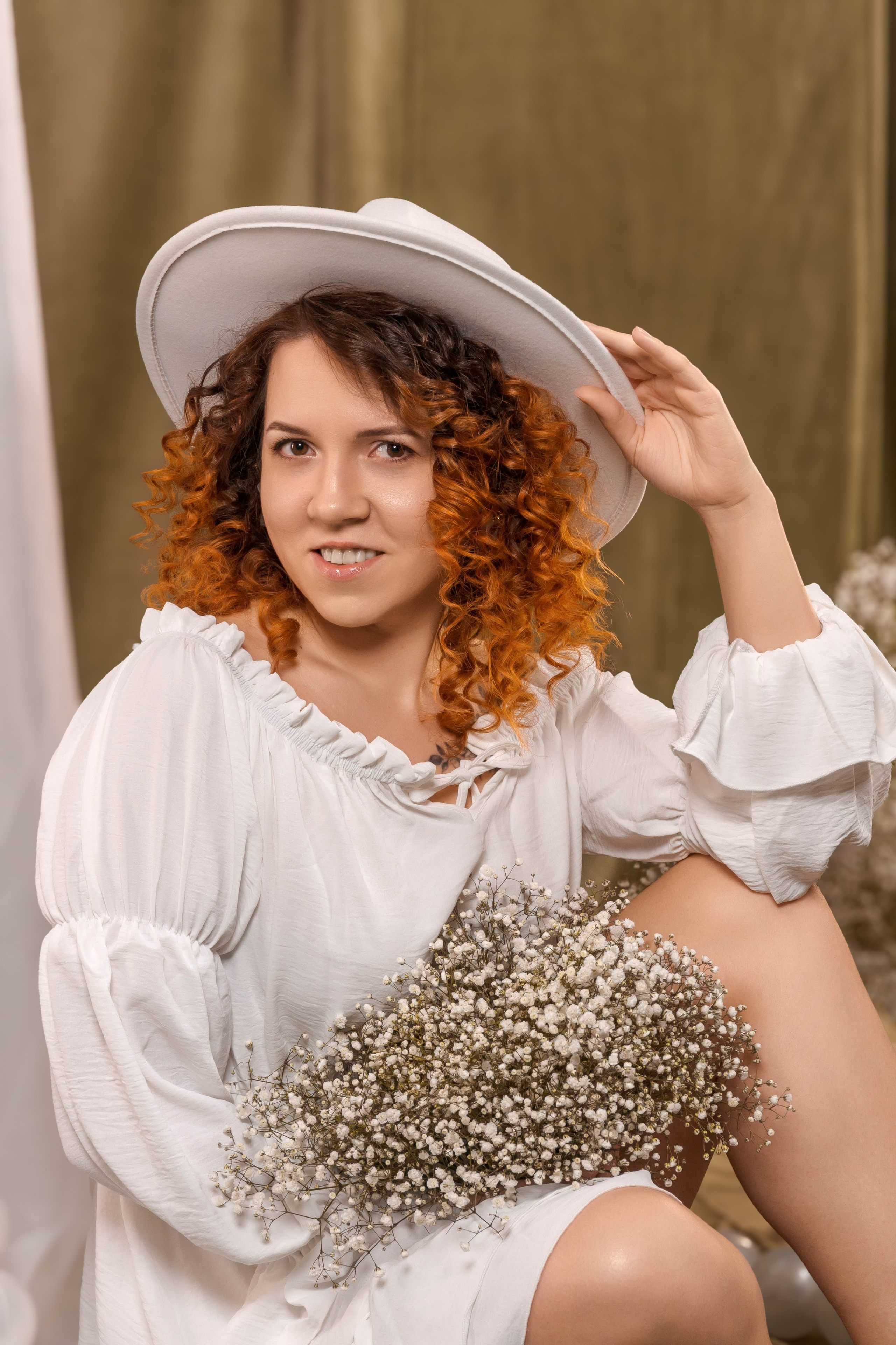 Тематические съемки в студии. Индивидуальные, семейные, студийные съемки в Серпухове и за пределами