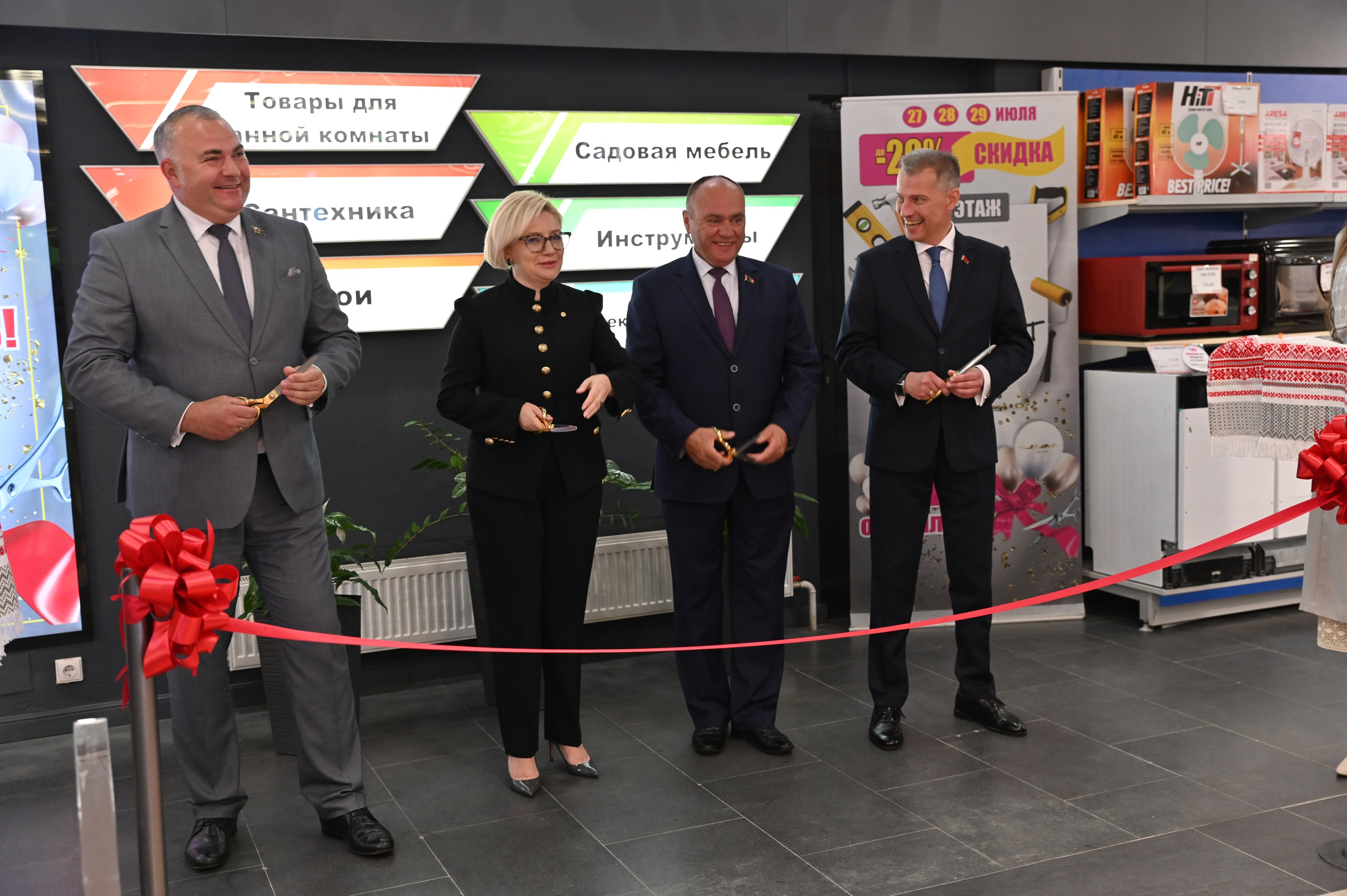 Репортажная съемка с открытия магазина. Фотоуслуги, услуги фотографа, фотографирование важных событий