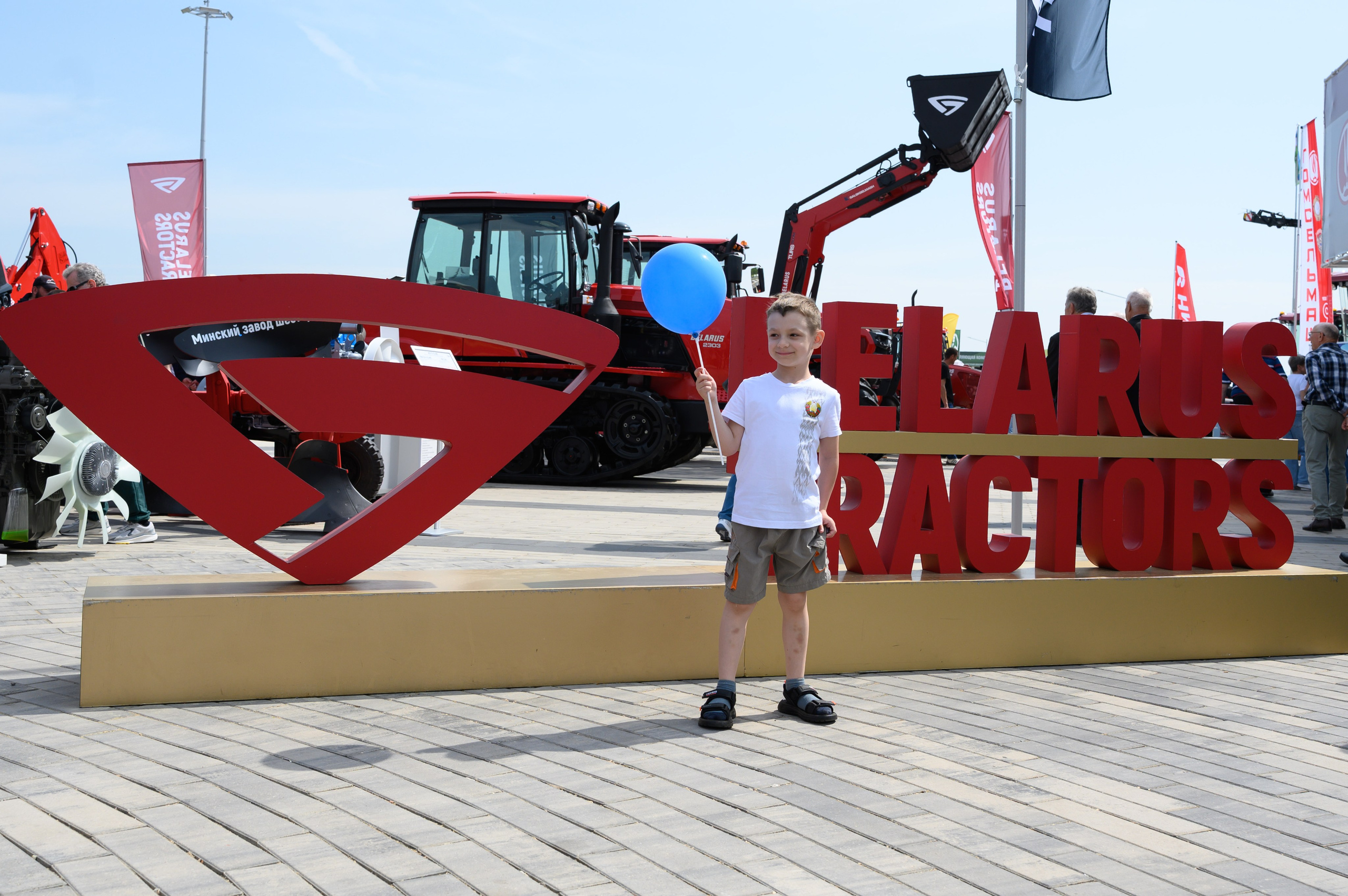 Агровыставка. Фотоуслуги, услуги фотографа, фотографирование важных событий