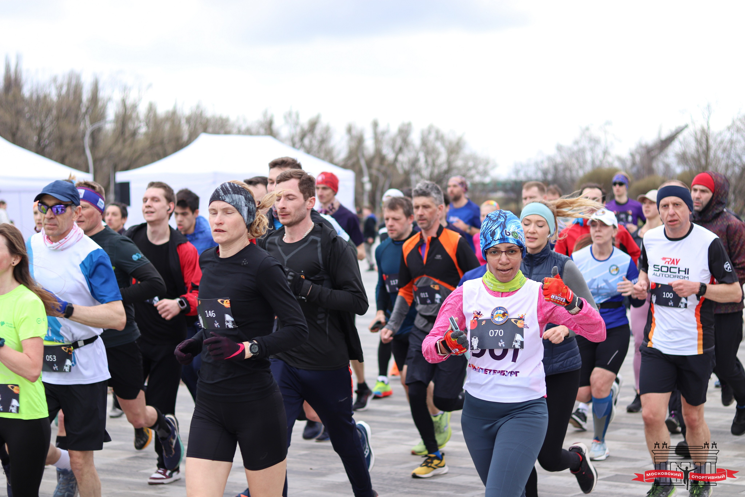 Московский Спортивный «КОСМИЧЕСКИЙ RUNOFF». Ивентный фотограф в Санкт-Петербурге Олег Комков