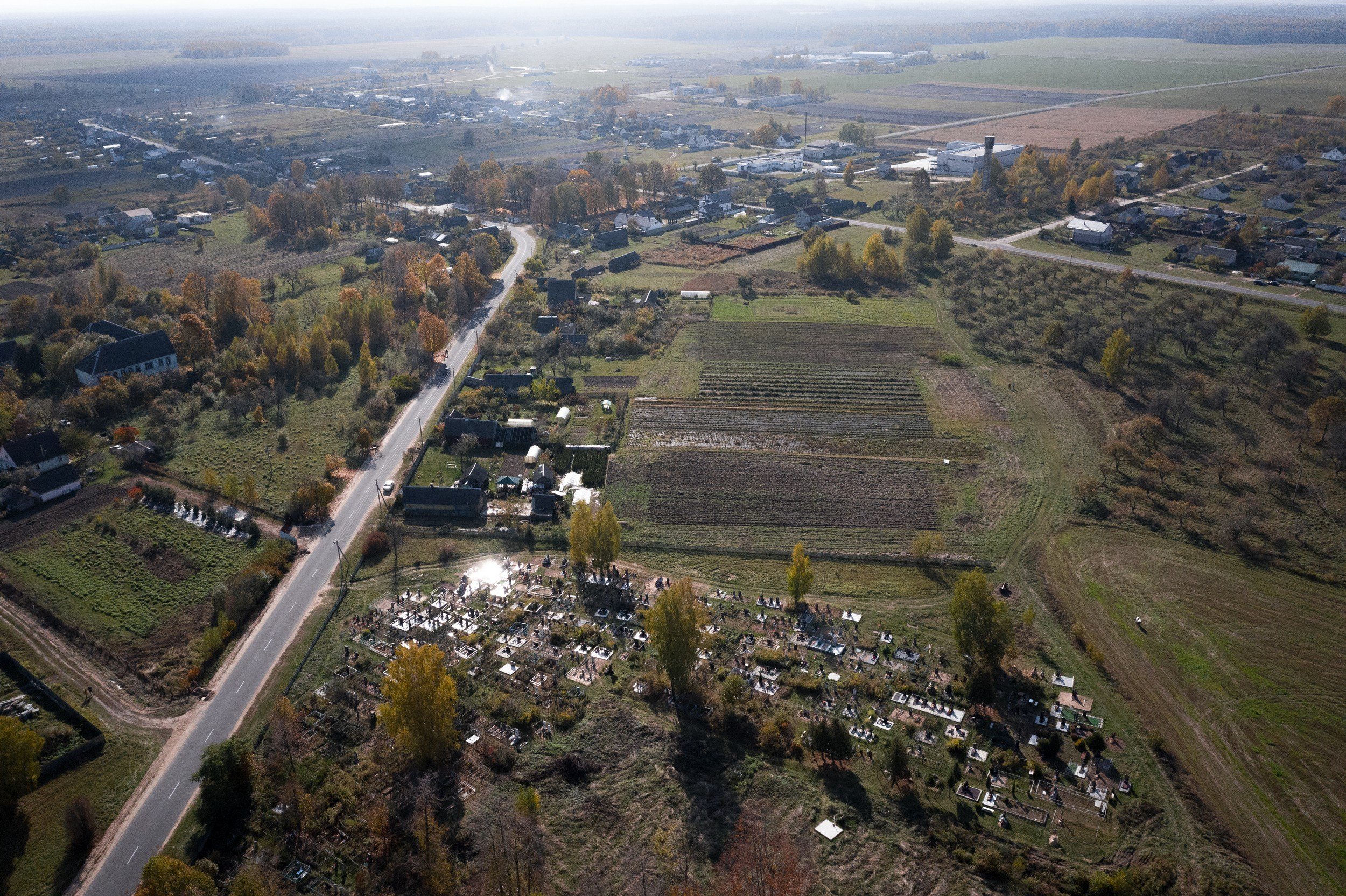 Home.land. Künstler Verstecktoff