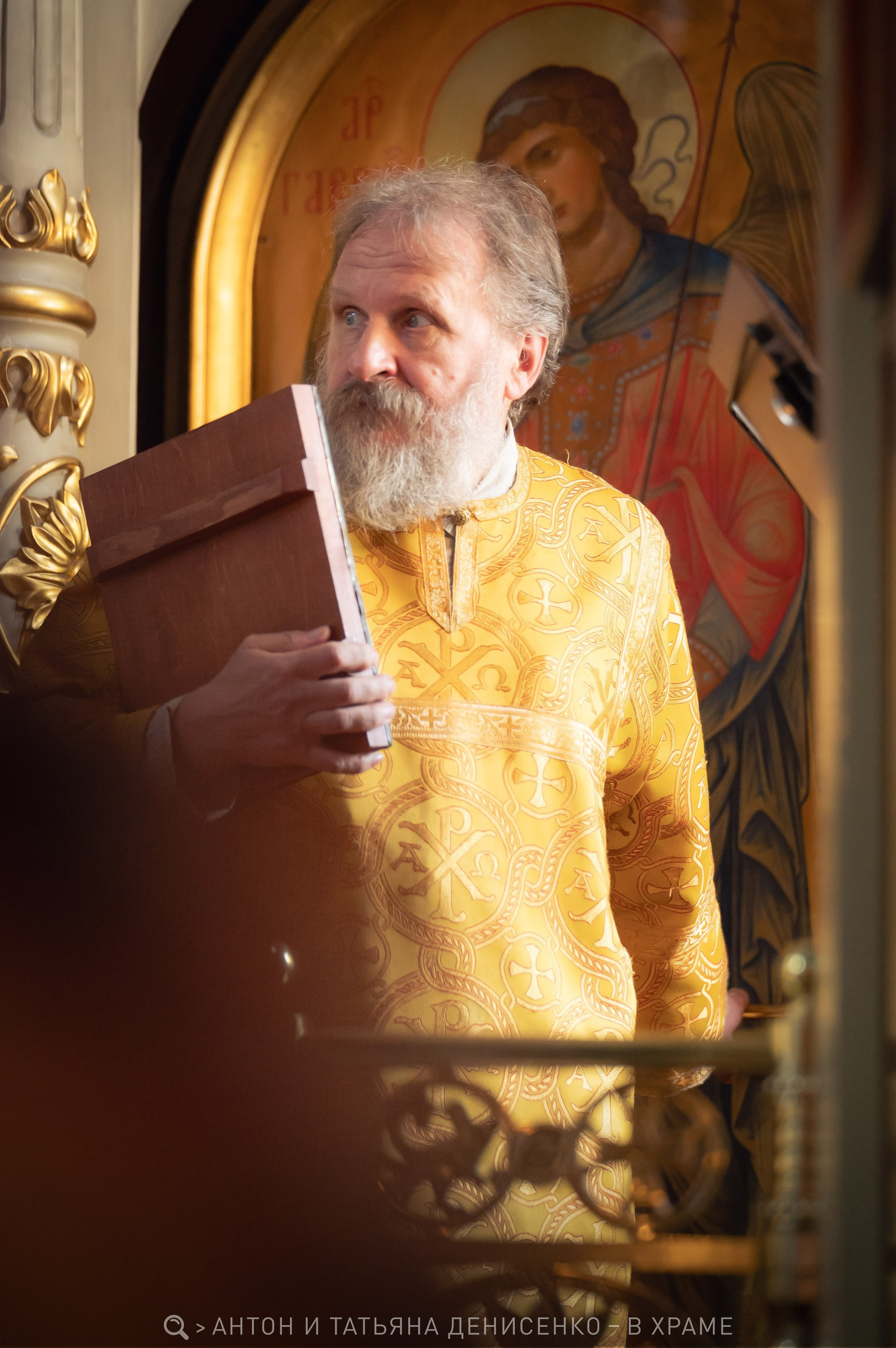 День памяти Святых Апостолов Петра и Павла — Храм Святых Девяти Мучеников Кизических, г. Москва. Антон и Татьяна Денисенко — В храме