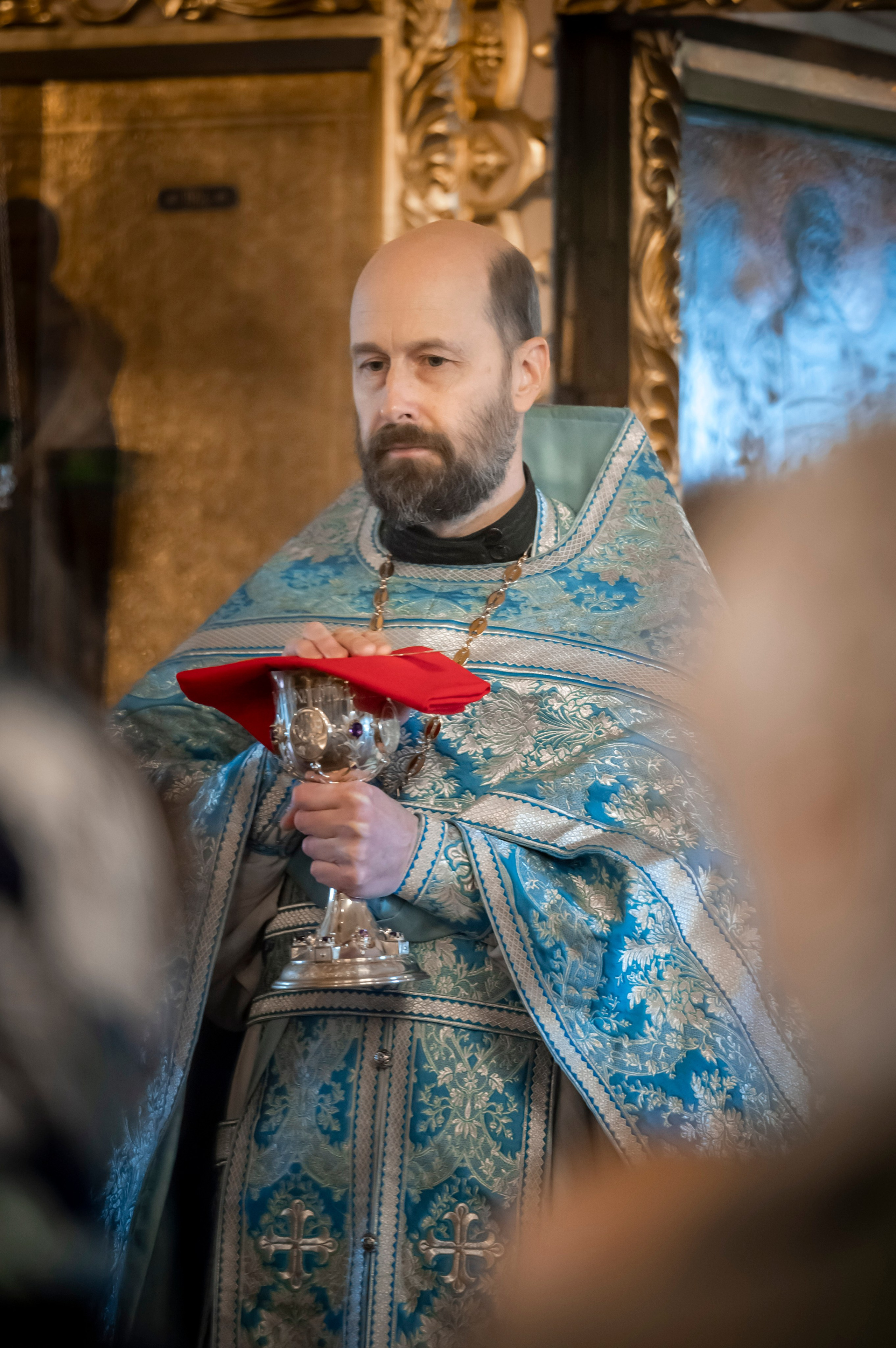 Богородский храм. Благовещение. Божественная Литургия. Антон и Татьяна Денисенко — В храме