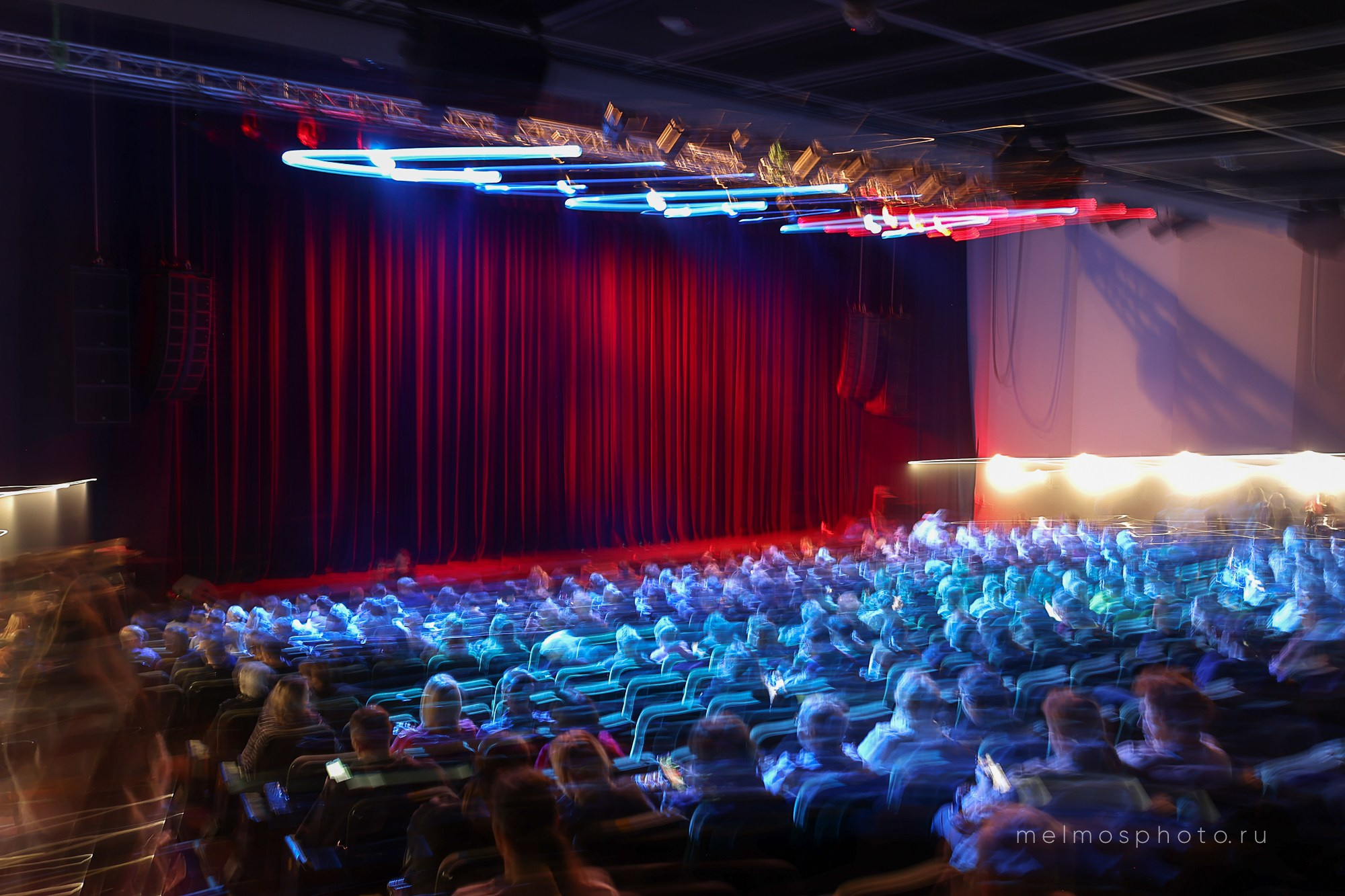 Моцарт и Сальери. МОСКОНЦЕРТ. Reportage, architectural, fine art photographer Lena Melnikova in Moscow