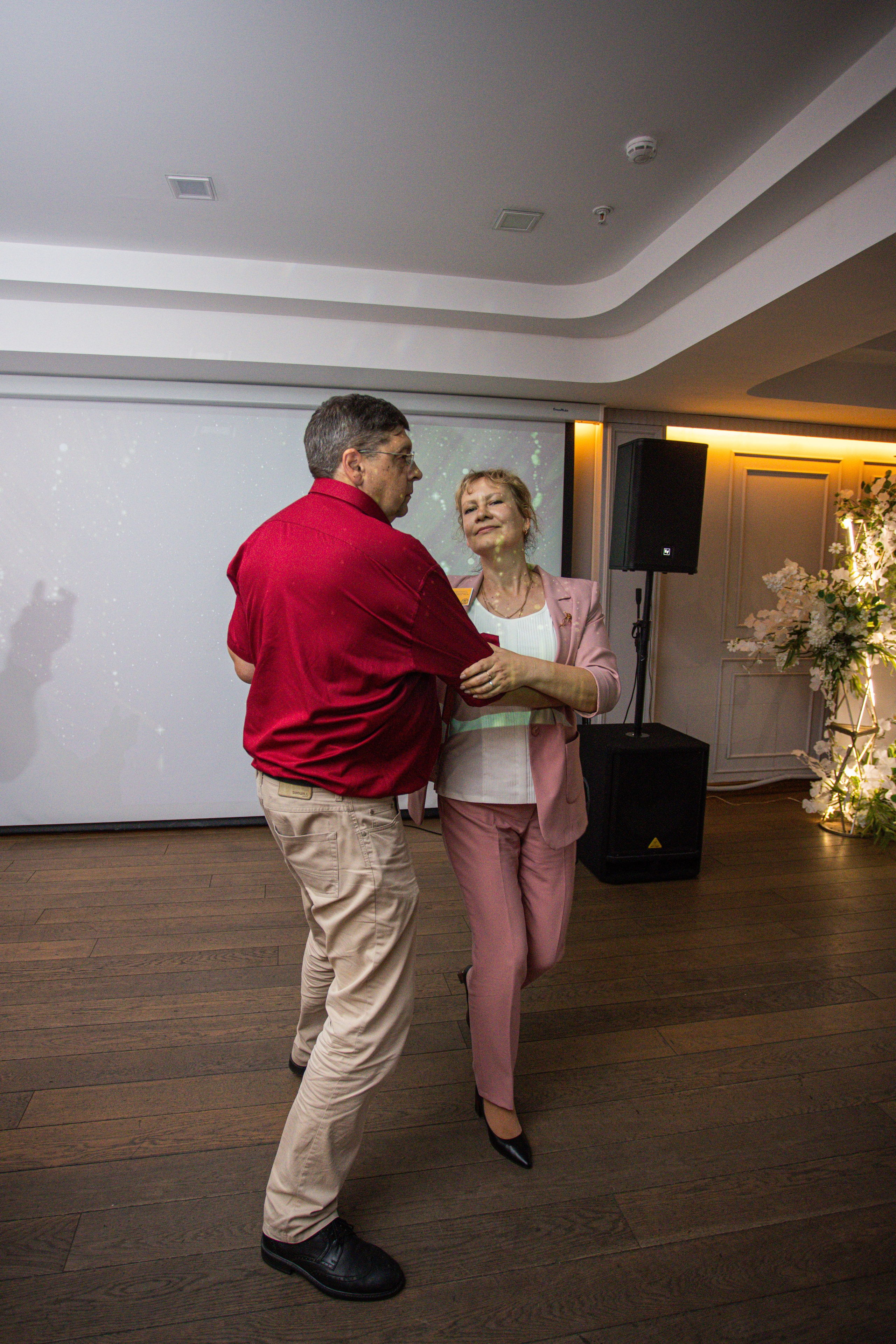 Встреча выпускников. Стоматологи СПб. Семейный фотограф в Вышнем Волочке — Ульяна Иванова | Фотосессии для всей семьи