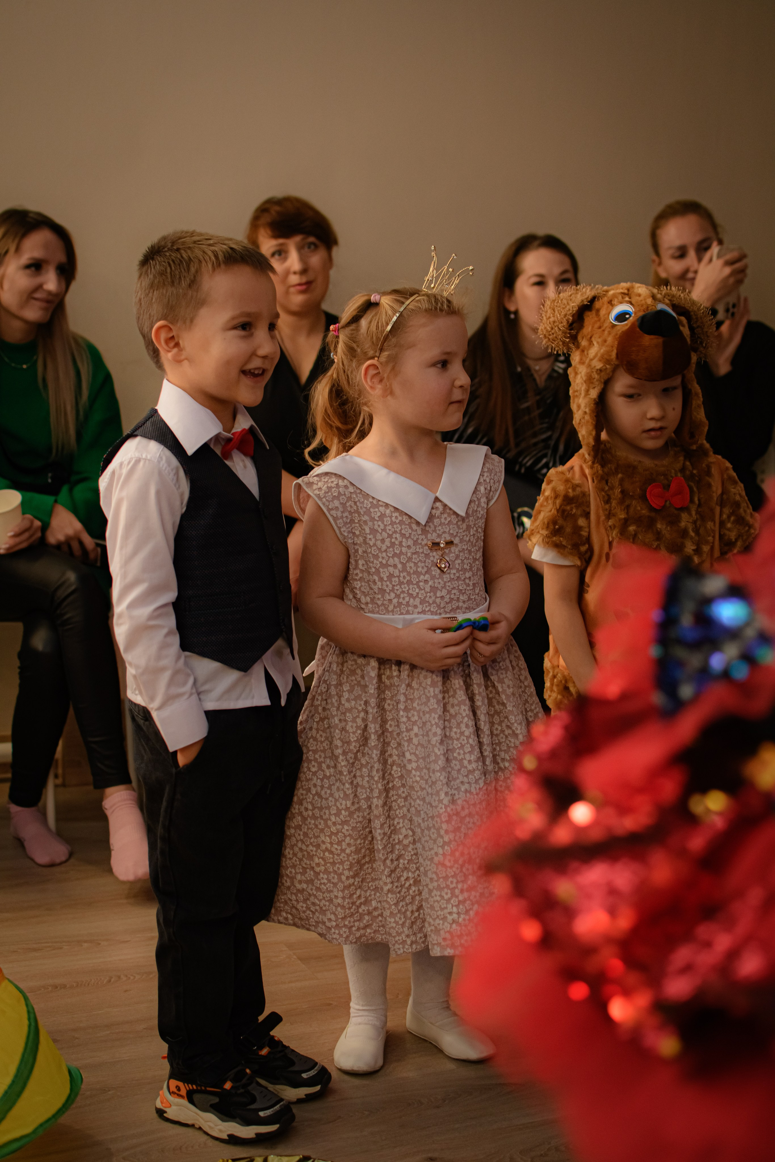 HAPPY NEW YEAR. Photokarish