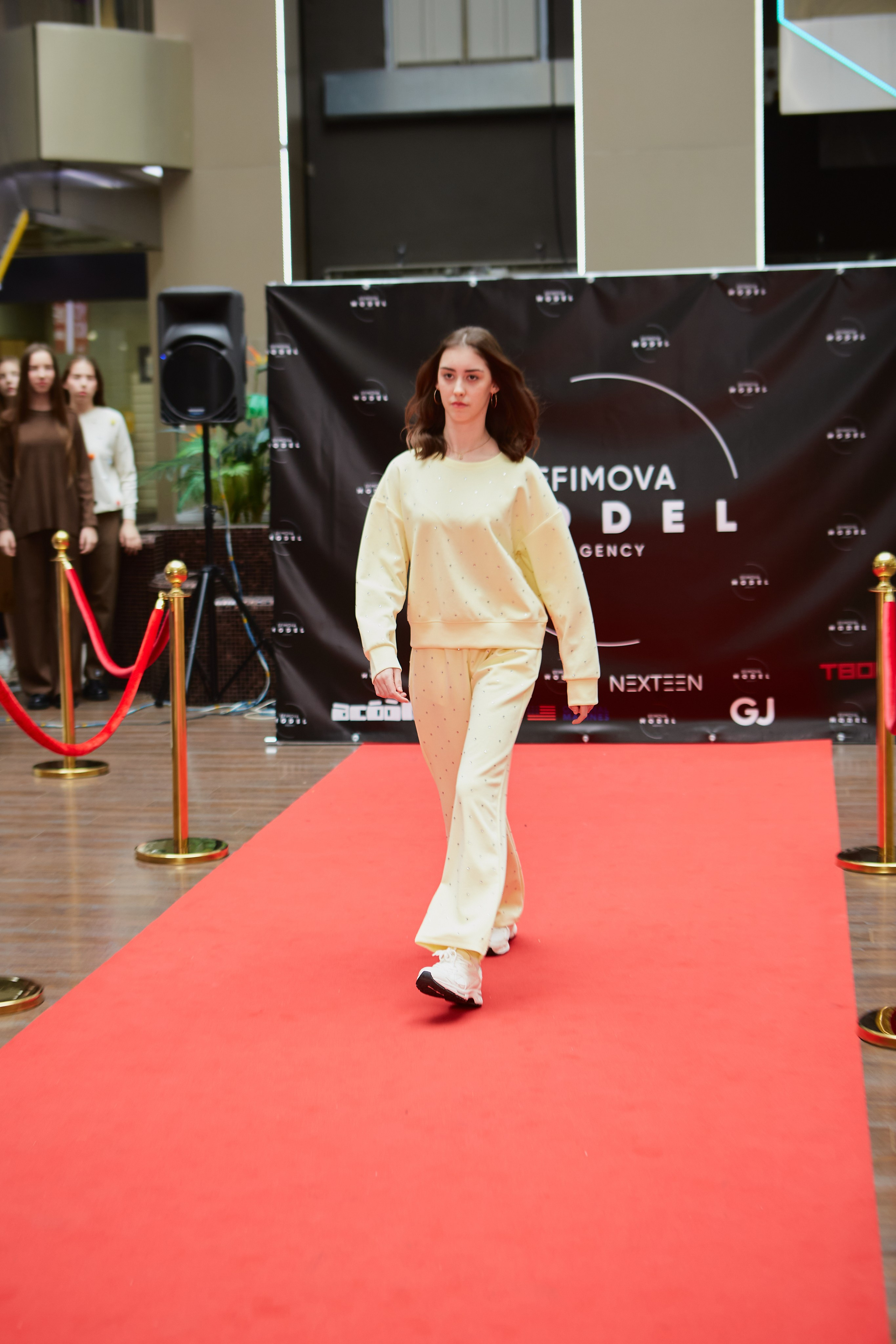 FASHION SHOW ТЦ Sun City. Efimova Model Agency