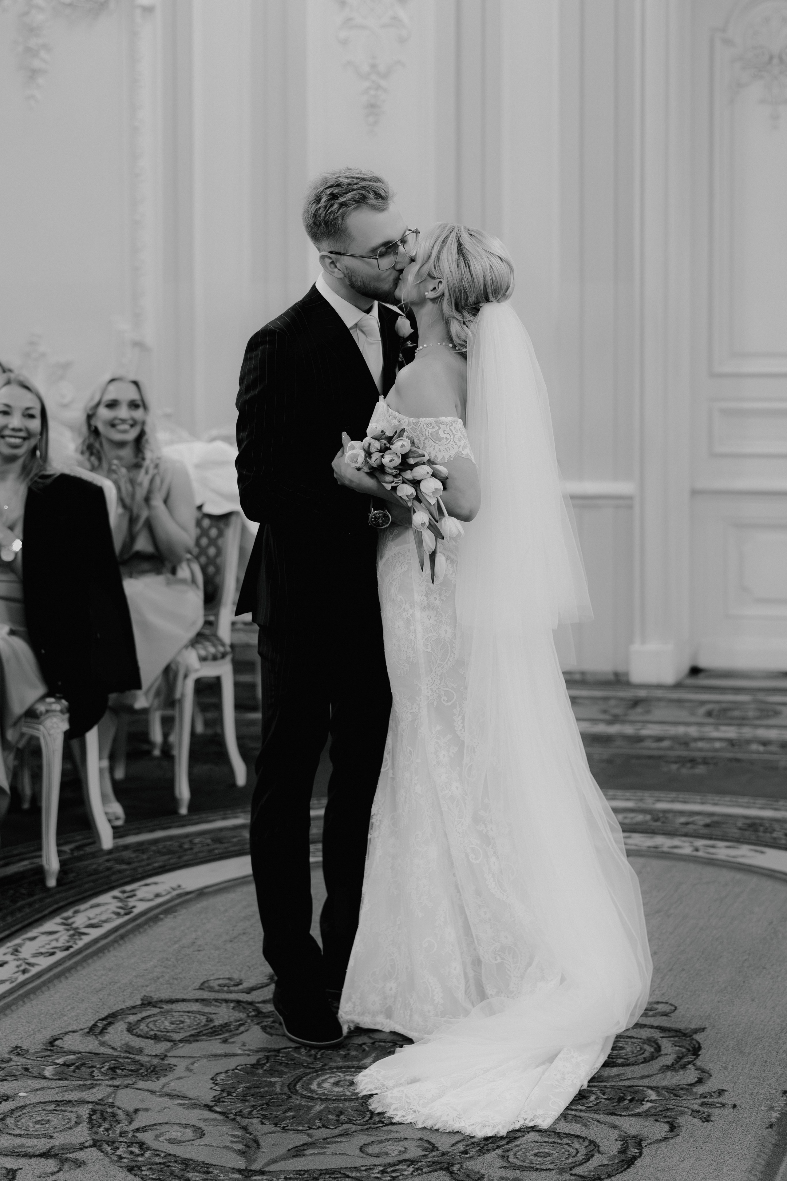 Егор и Василиса. Свадебный фотограф в Санкт-Петербурге Саша Колоцей